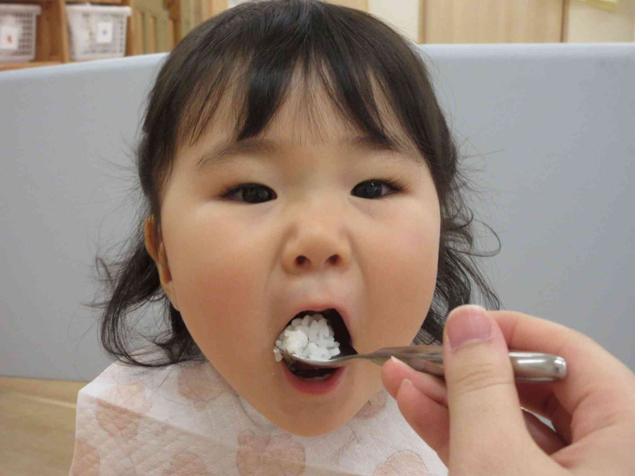 大きいお口であーん！