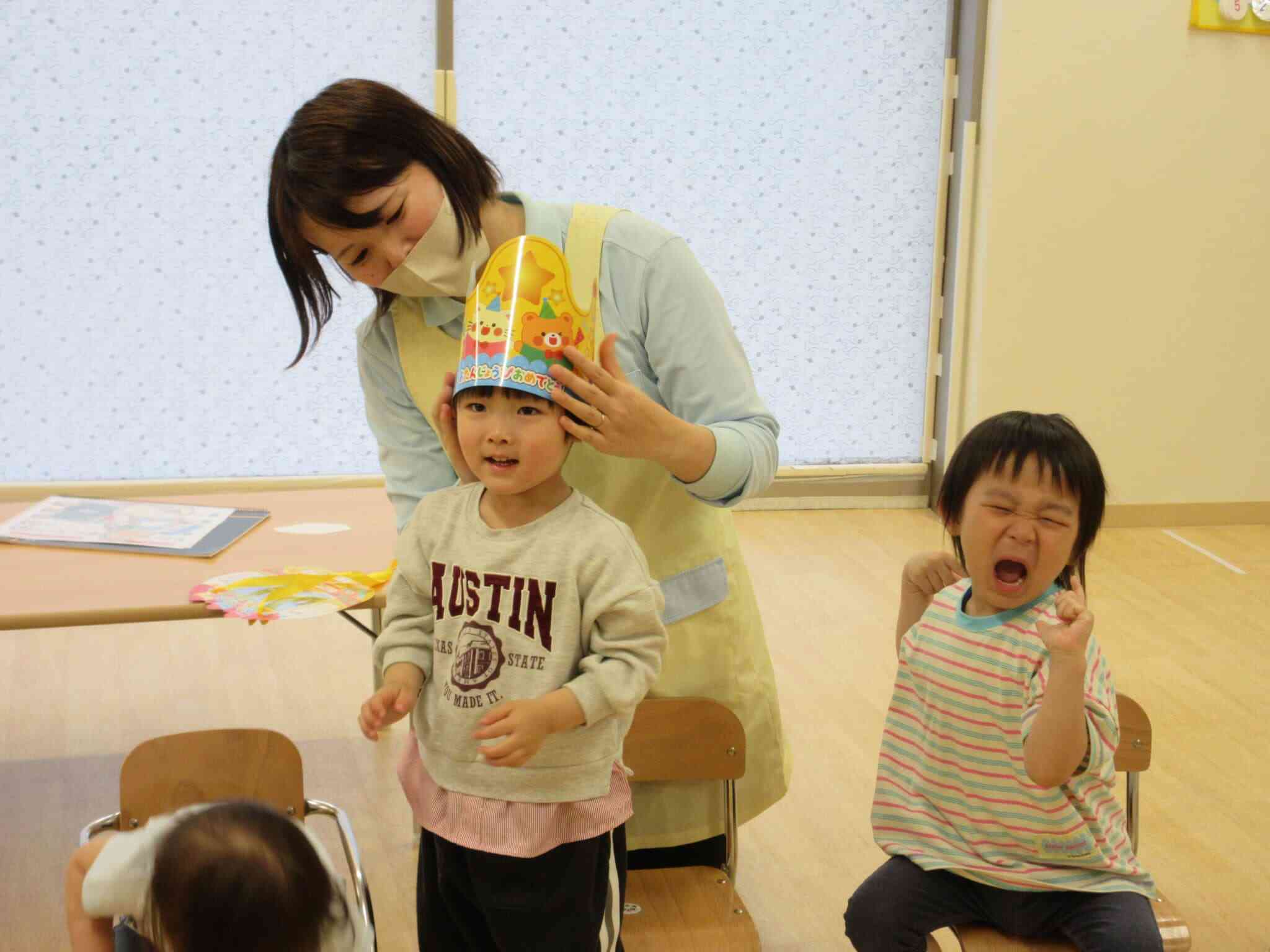 今年は冠のプレゼントも！