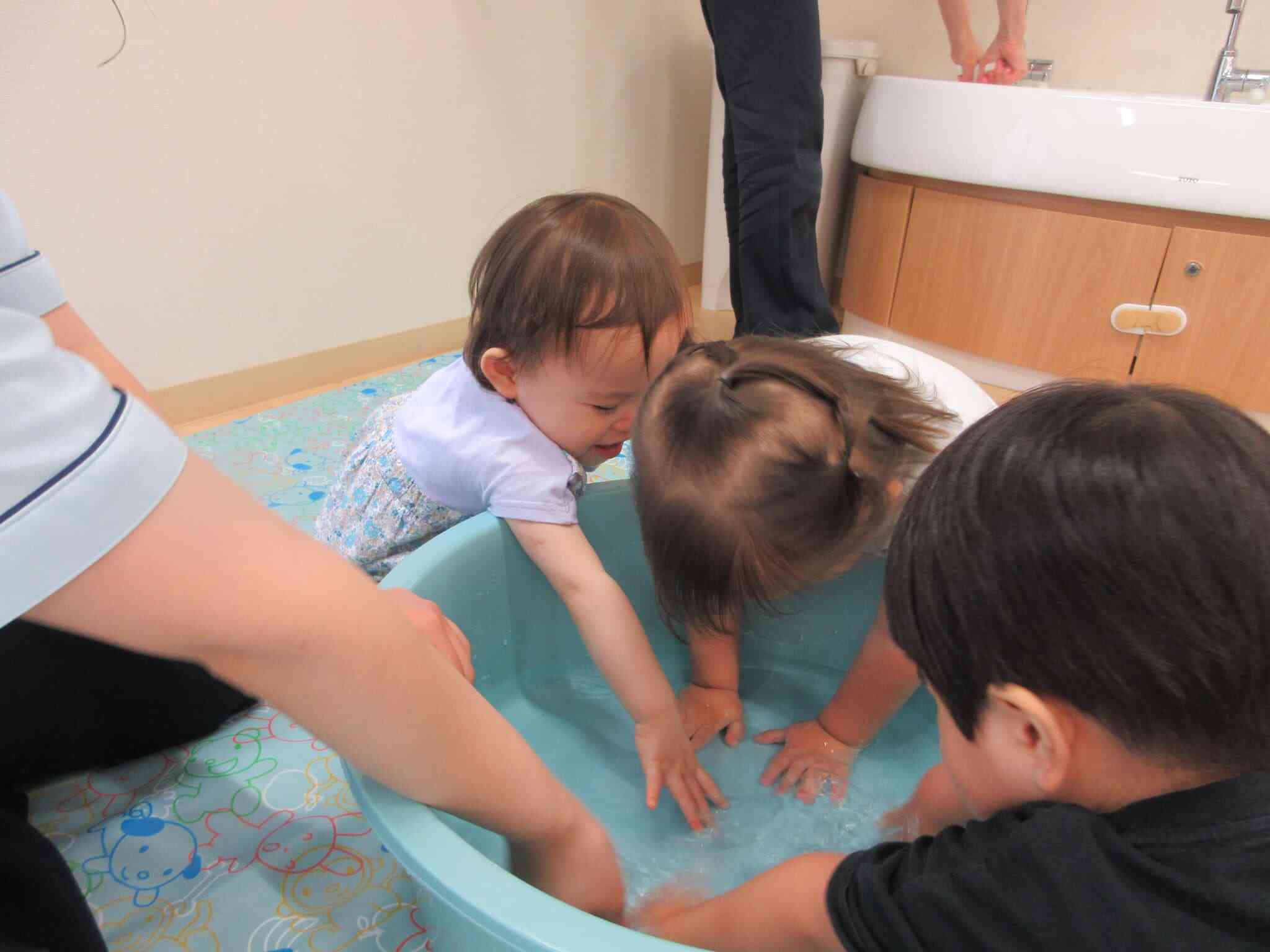 水遊びが始まったよ！
