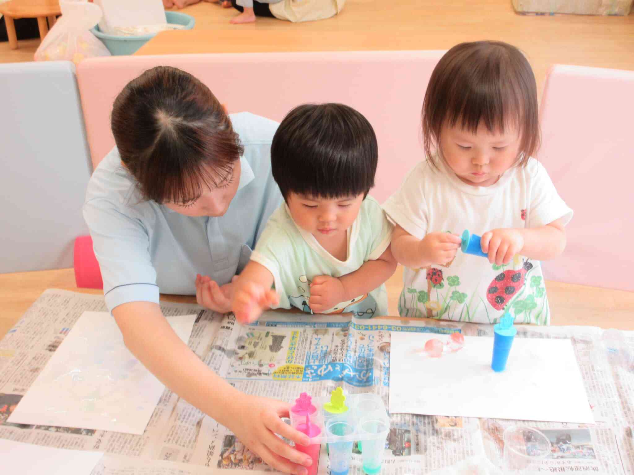 残暑おみまい！氷遊びをしたよ☆