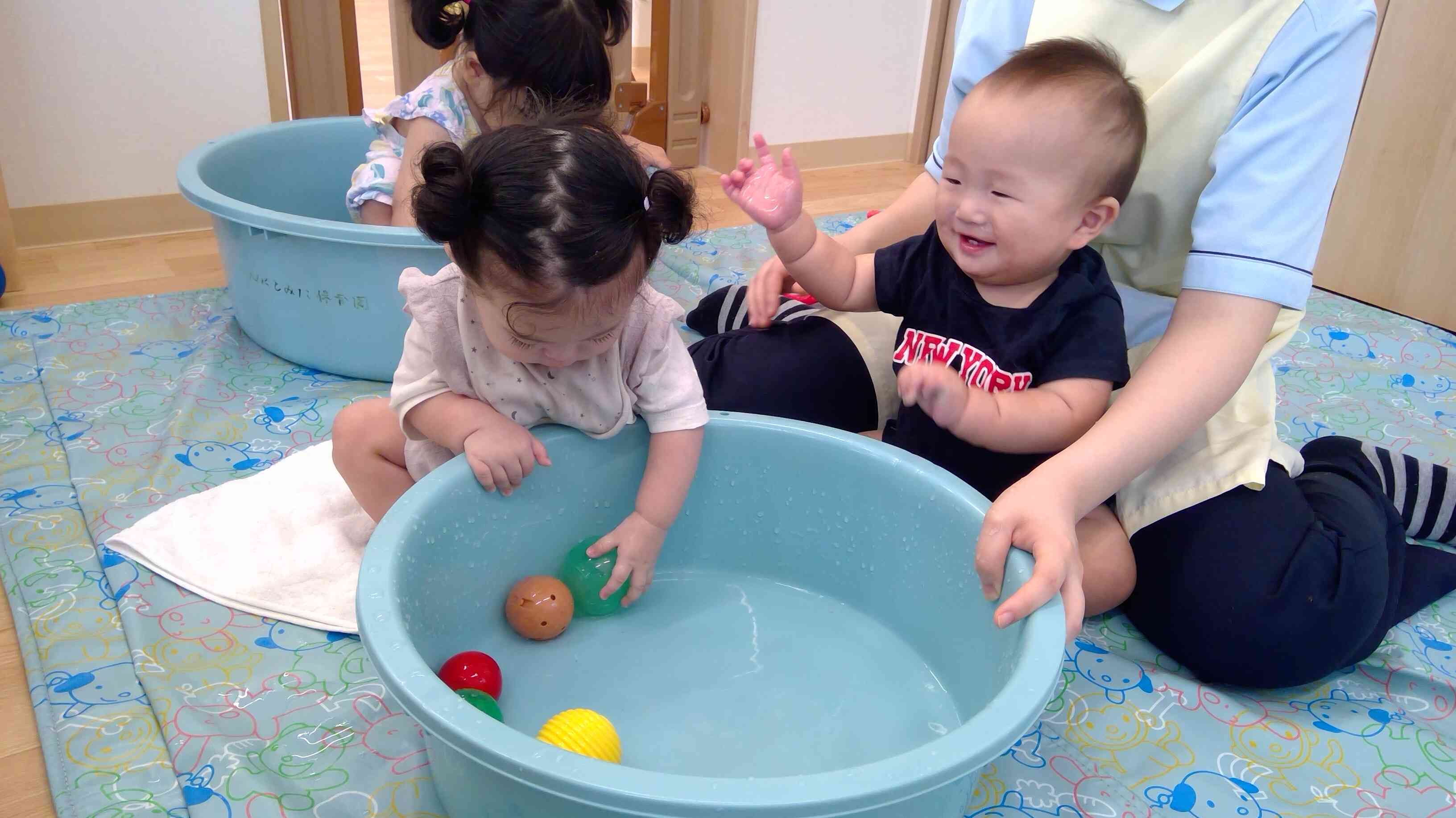 僕たちは、手を入れてみたよ！