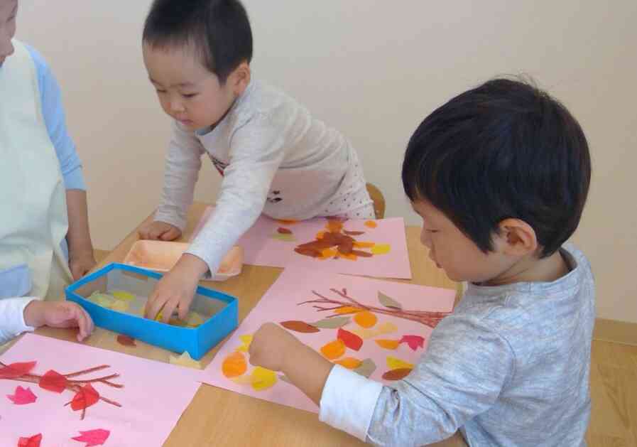 僕はオレンジ! 僕はいろんなところにはるよ。