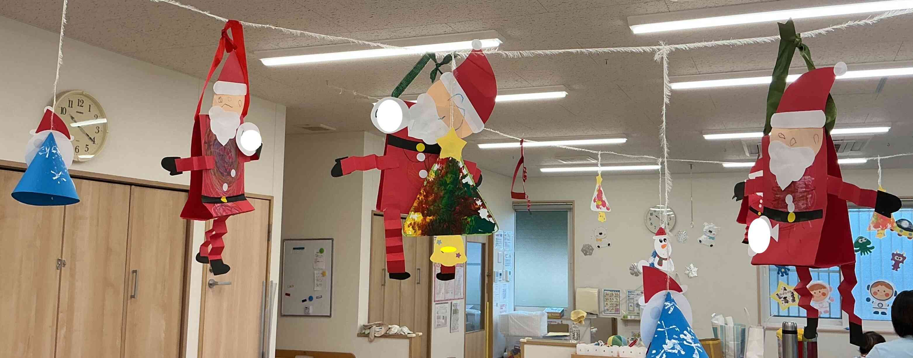 お部屋にかざりました