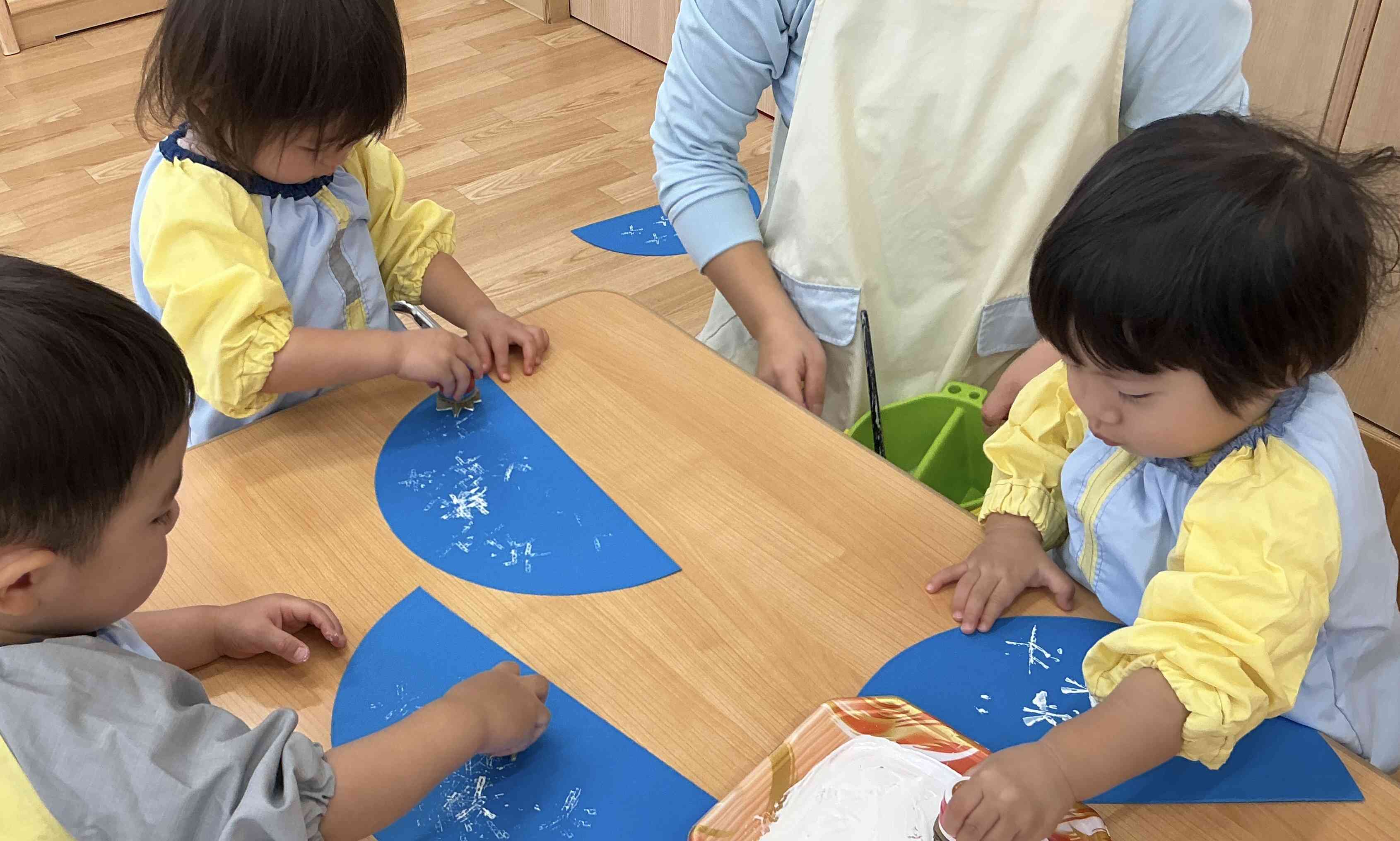 ダンボールスタンプもしました⭐︎