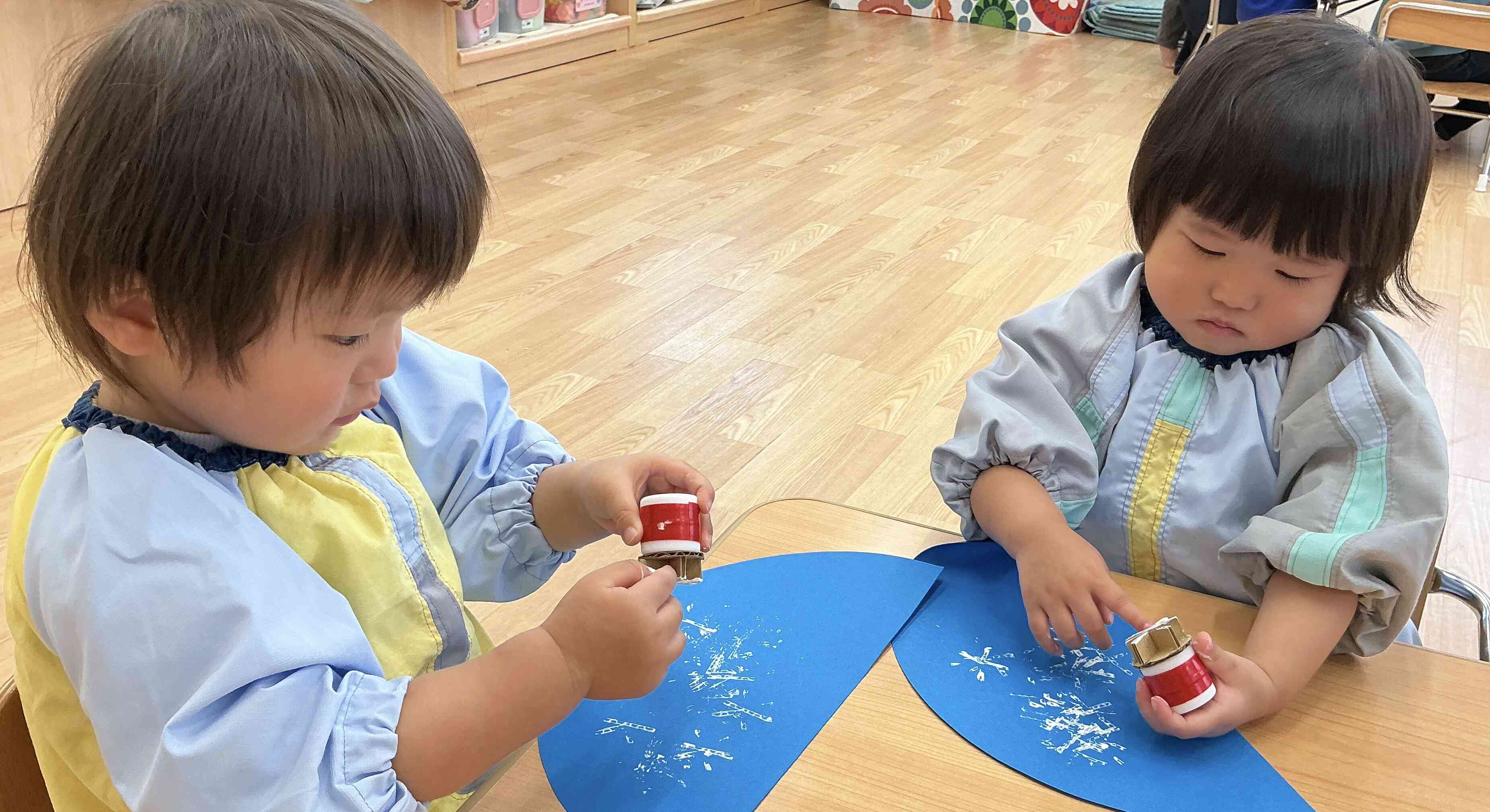 クリスマス製作〜あひる組（1歳児）〜