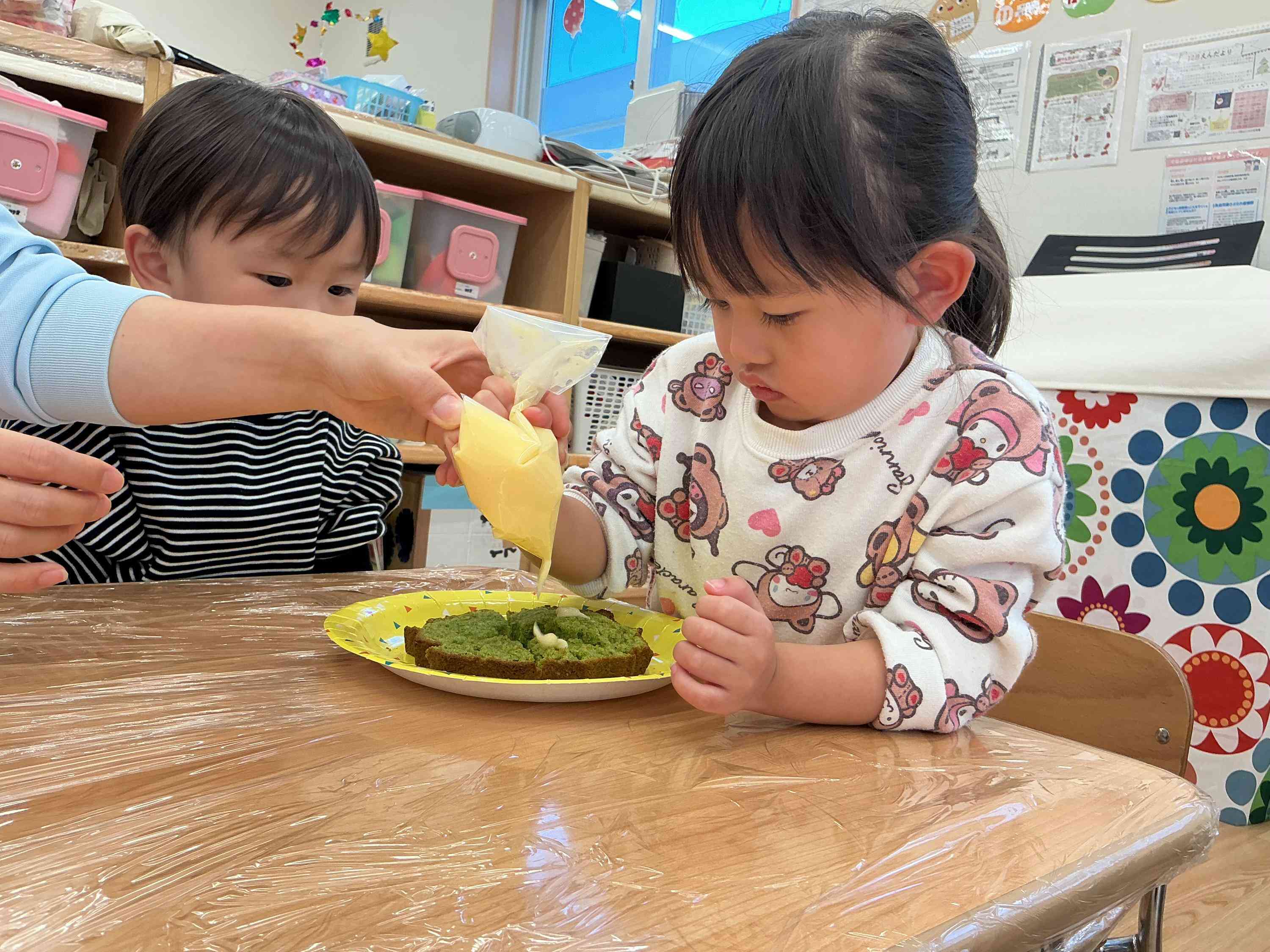 クリーム絞り楽しいね