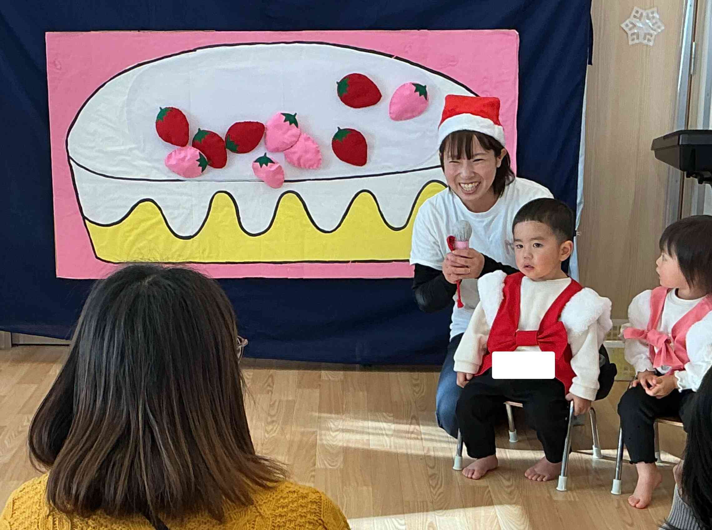 サンタさんにお願いしたプレゼントをインタビュー！