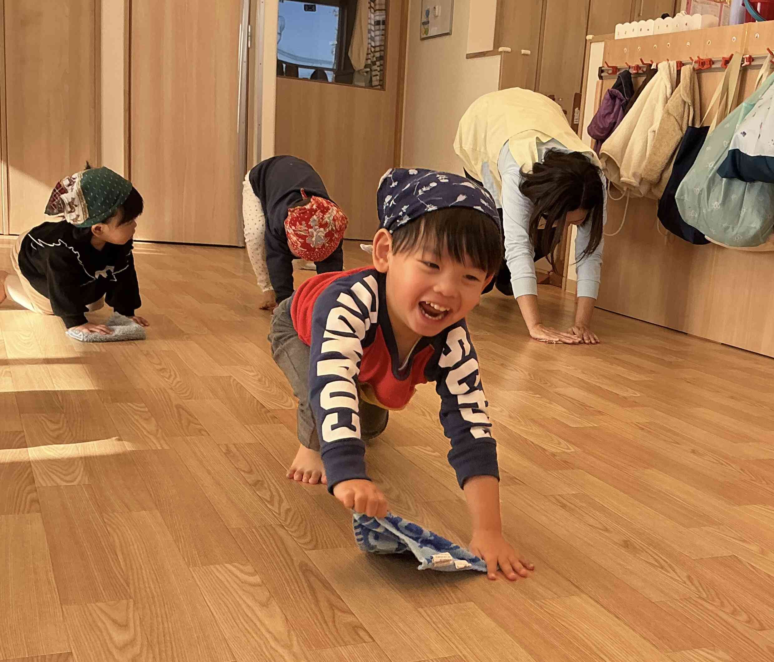 お部屋をお掃除しよう！