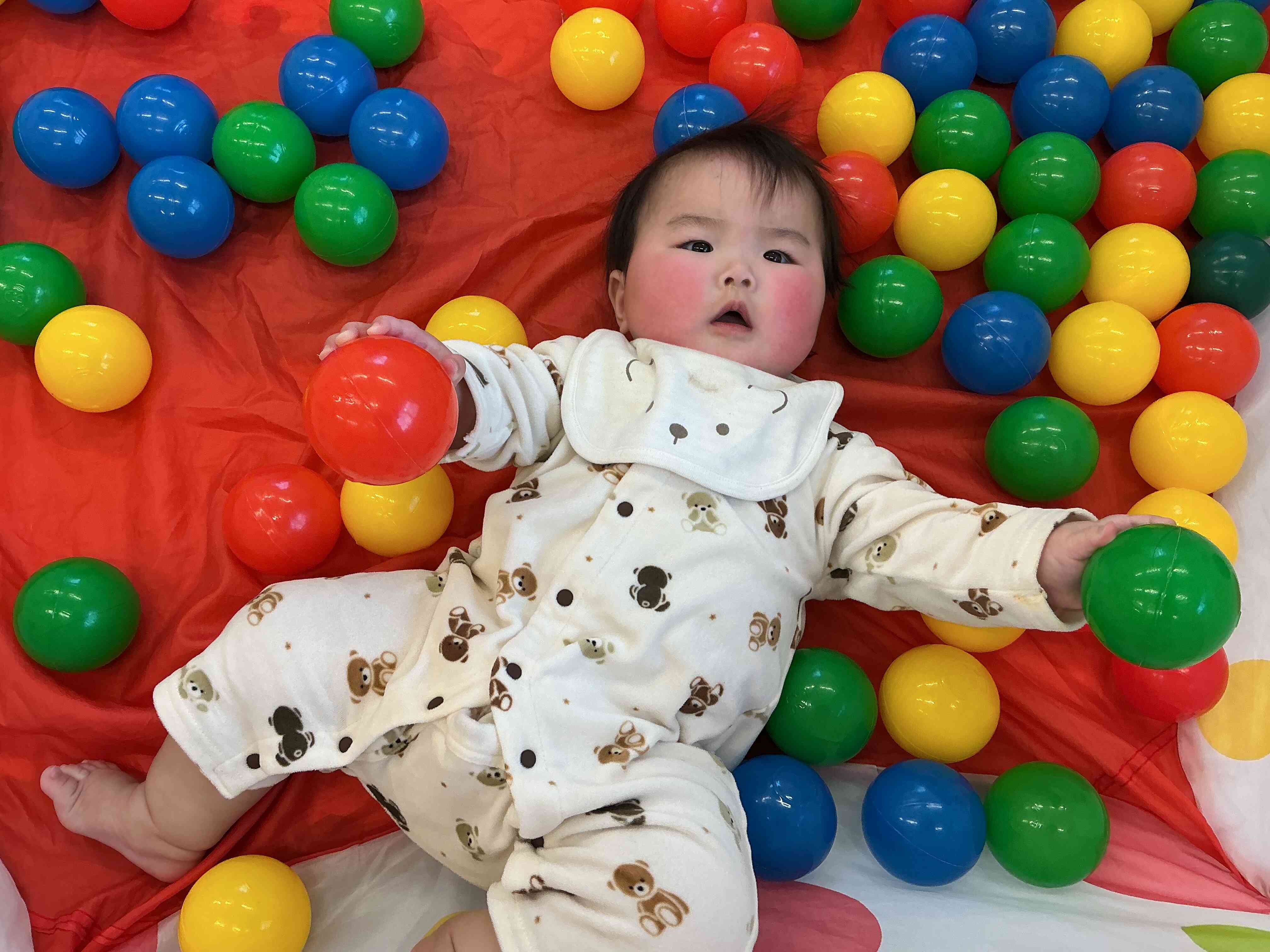 ボール遊び大好き♡