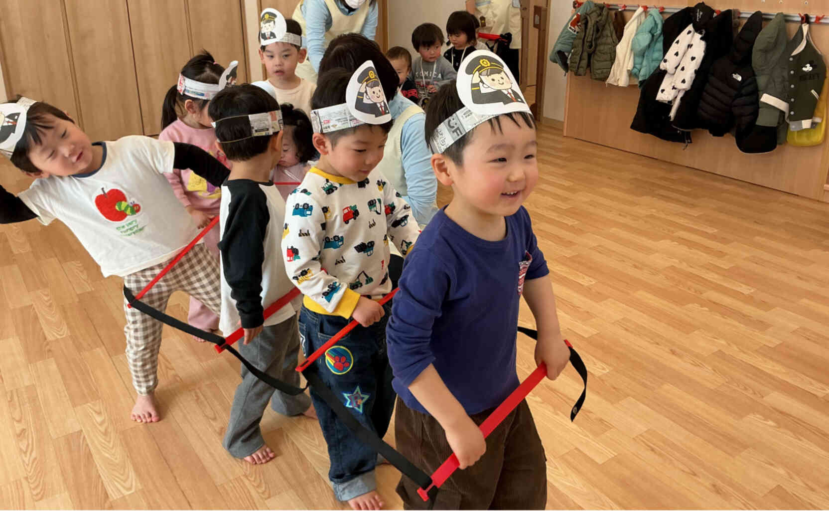 リズム遊びと活動の様子（0.1.2歳児）