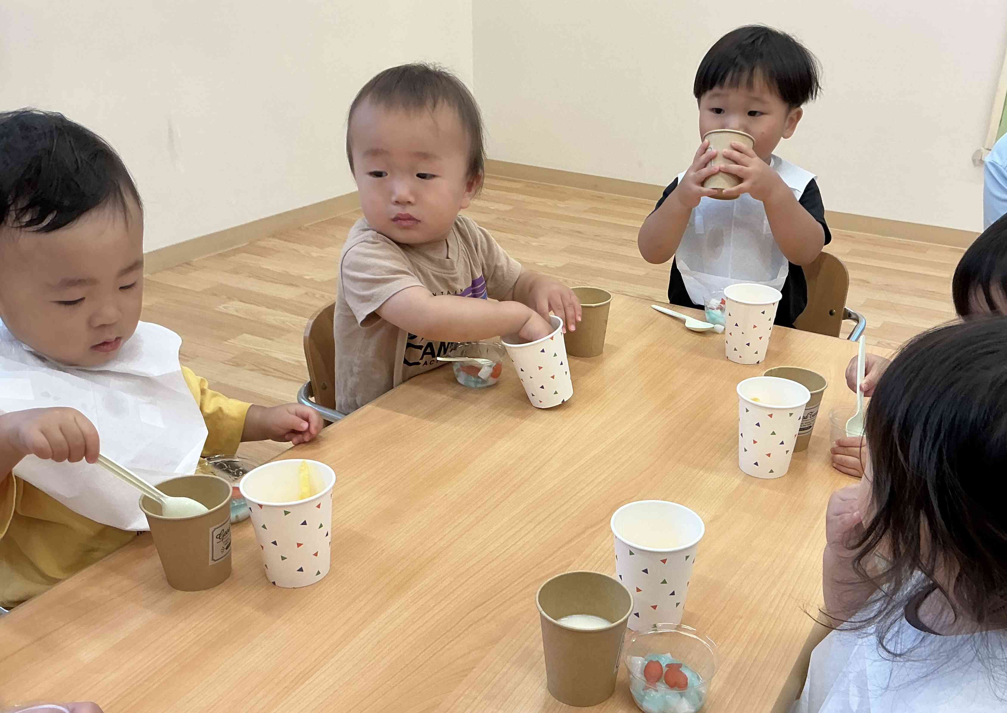 お友達と一緒に