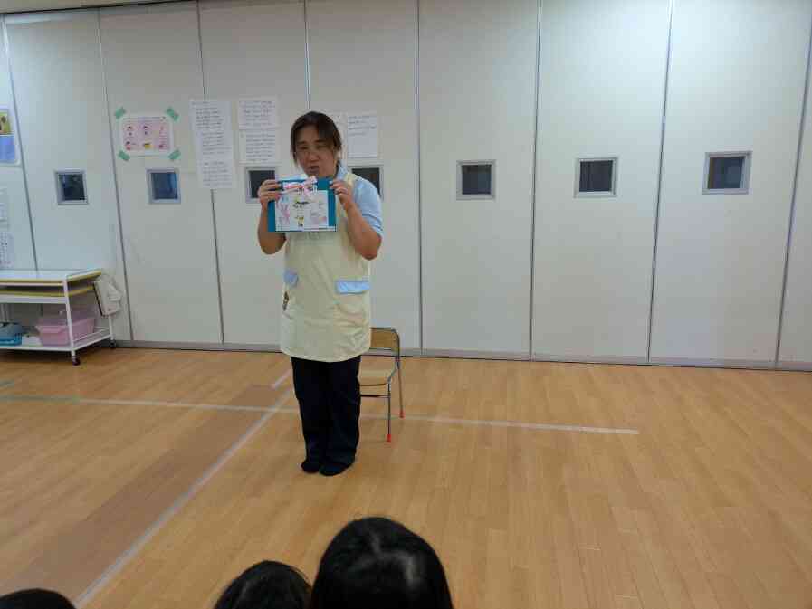 先生、今までありがとう。また保育園に遊びに来てね！