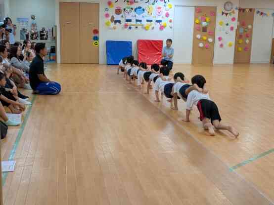 組体操。全員技のはやぶさ。難しかったけれど見事成功です！