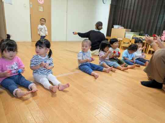 お友だちと一緒に・・・楽しいね。