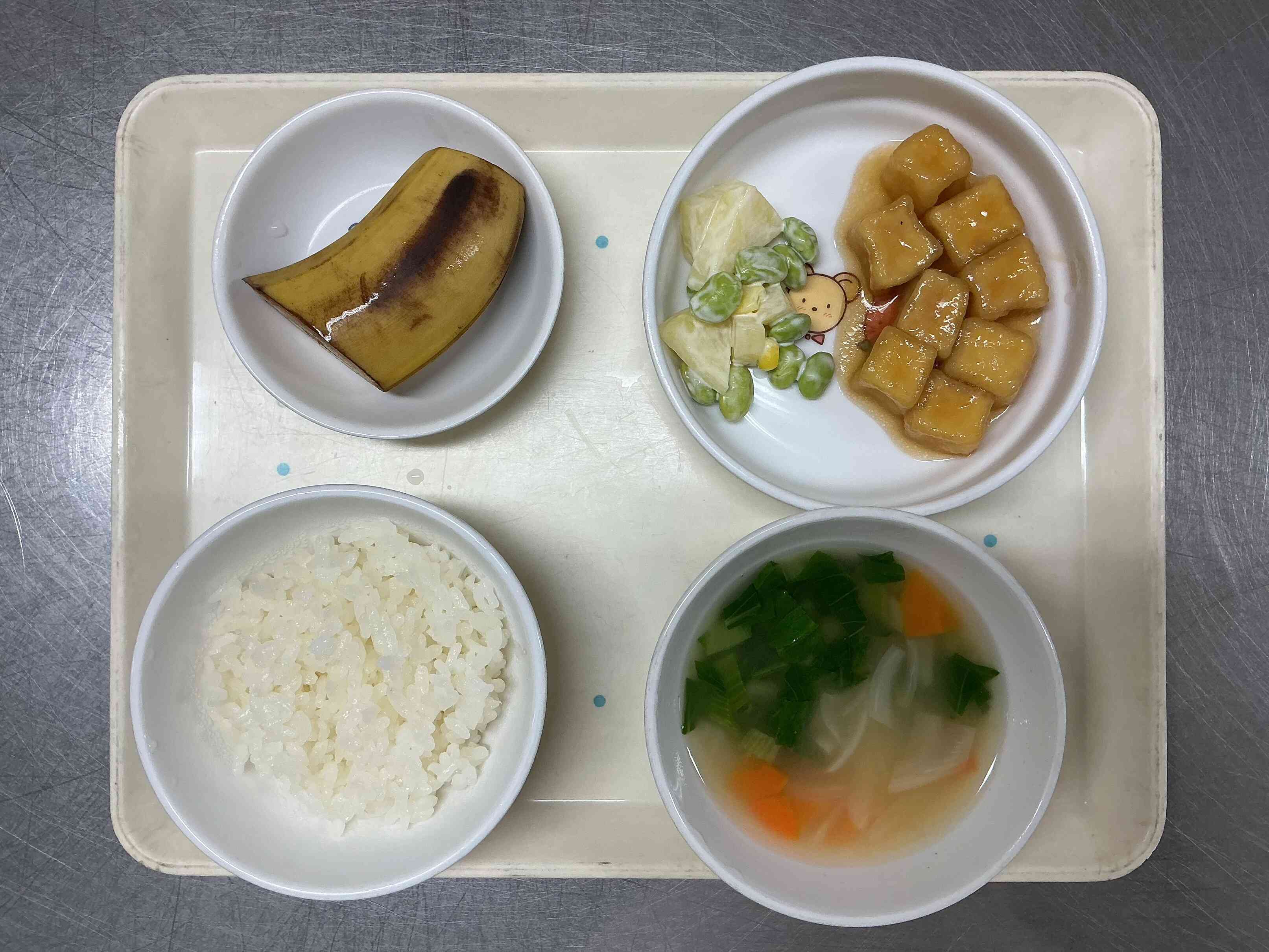6月16日の給食です。