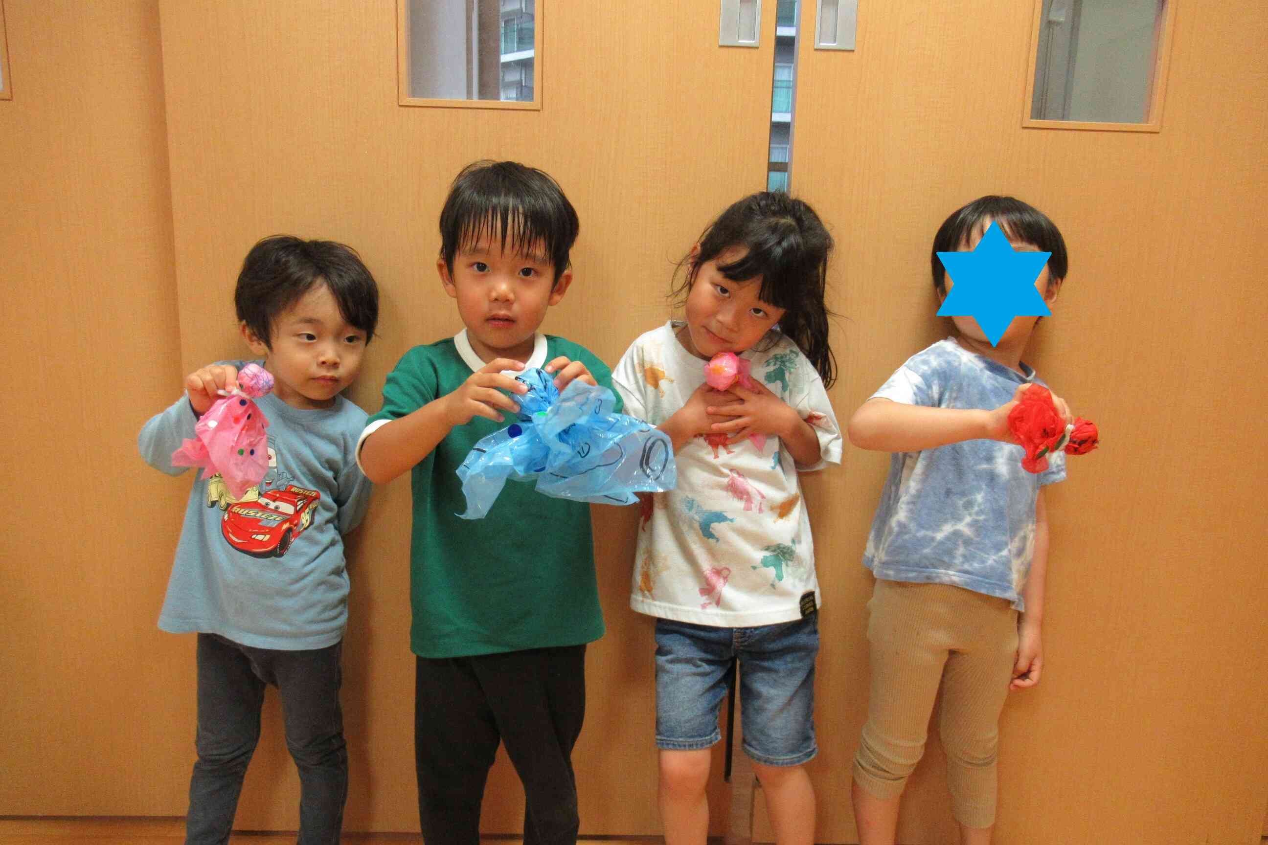 きりん組(4歳児)だよ。年長さんに負けないくらいかっこいいでしょう!