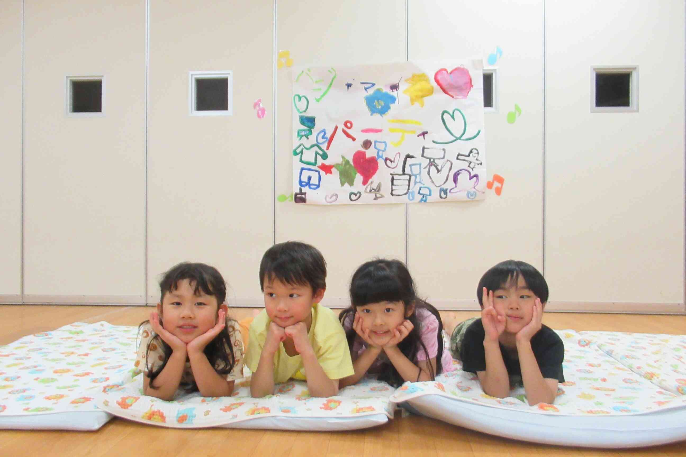 パジャマパーティーをしたよ！～パジャマに着替えて編～