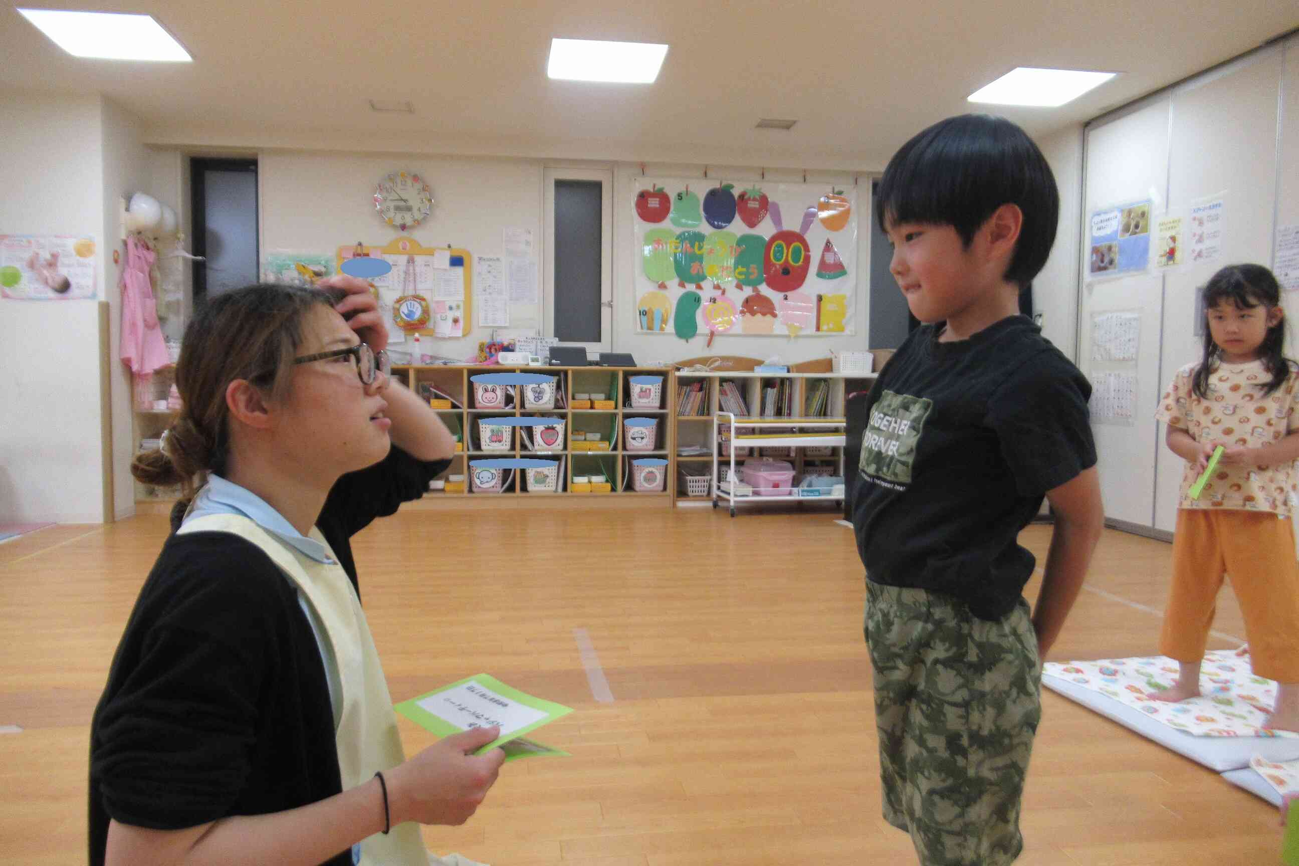 このとき何を話しているか気になります…(なんだかほのぼの)