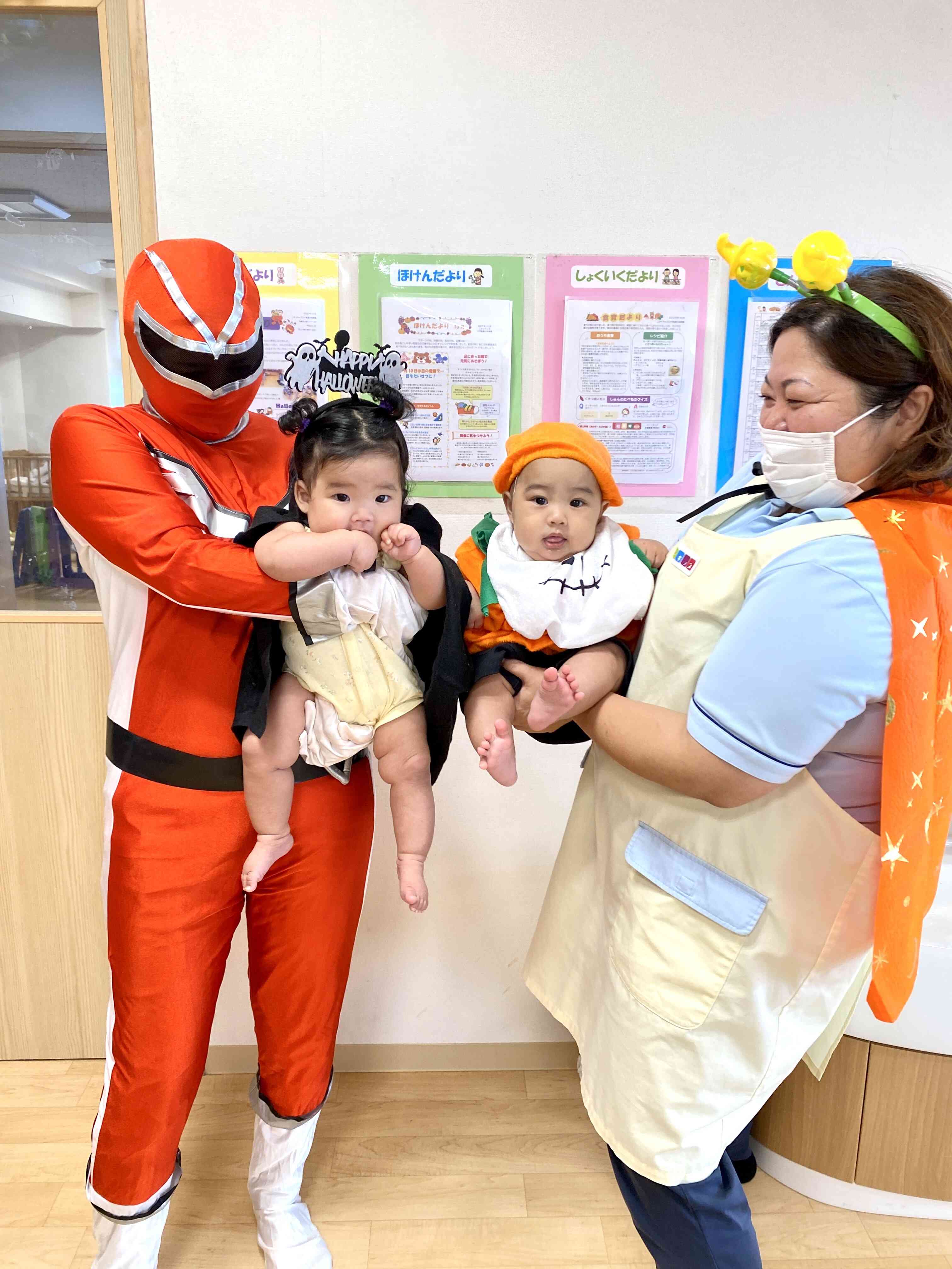 ハイハイチームも、抱っこで参戦！