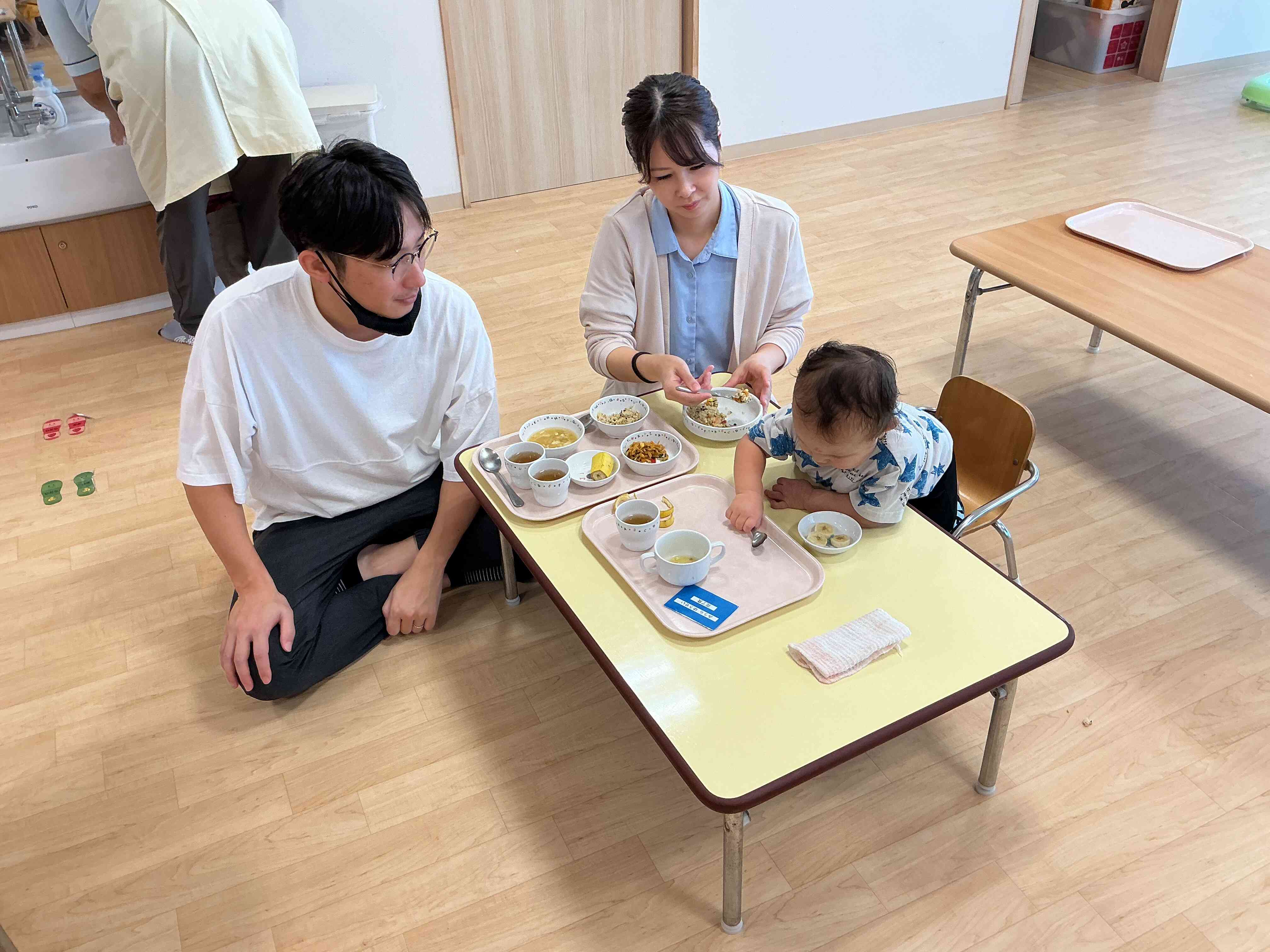 ひよこ組（0歳クラス）の様子