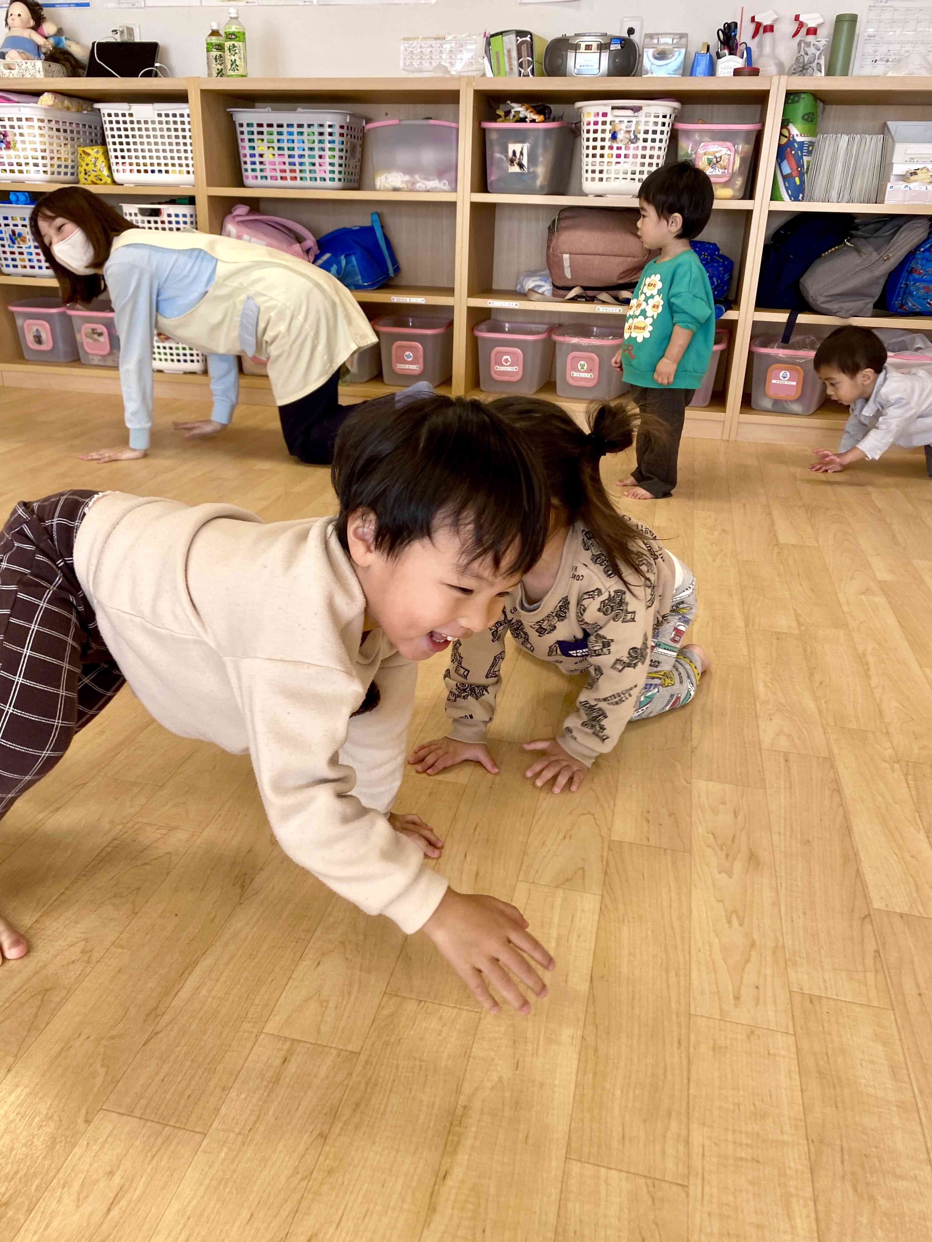 ハイハイで、よーいどん！