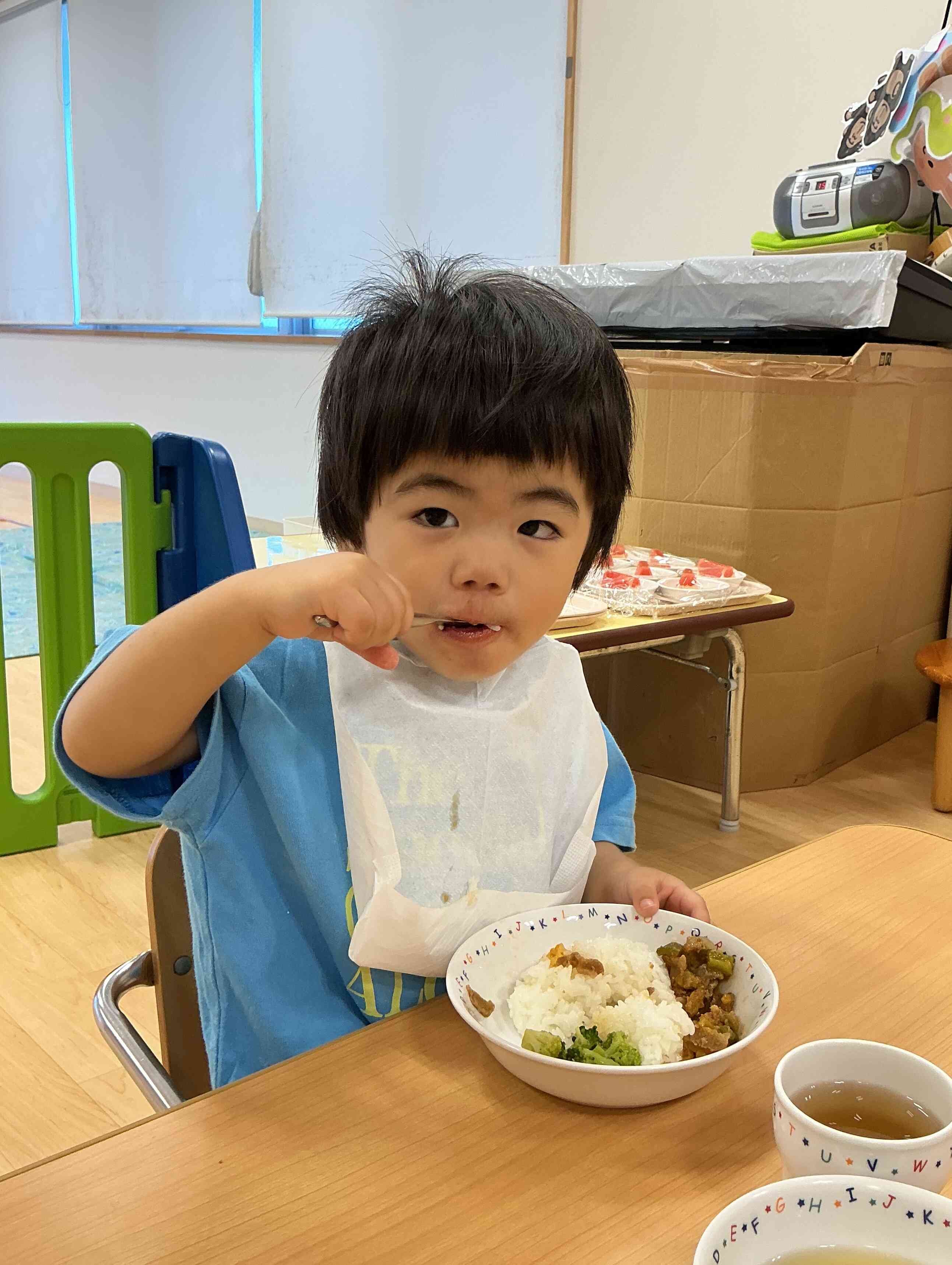 お食事の様子