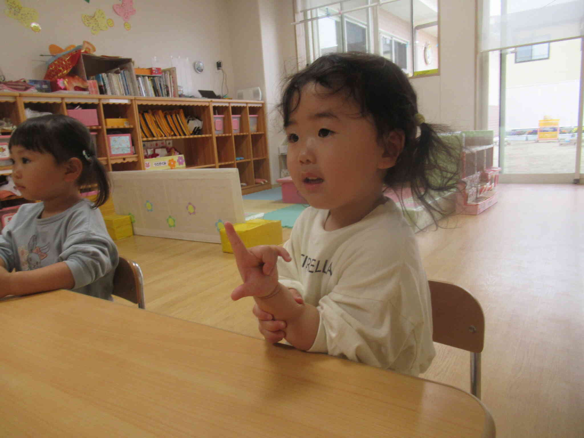 食育　2歳児クラス　食事のマナーについて