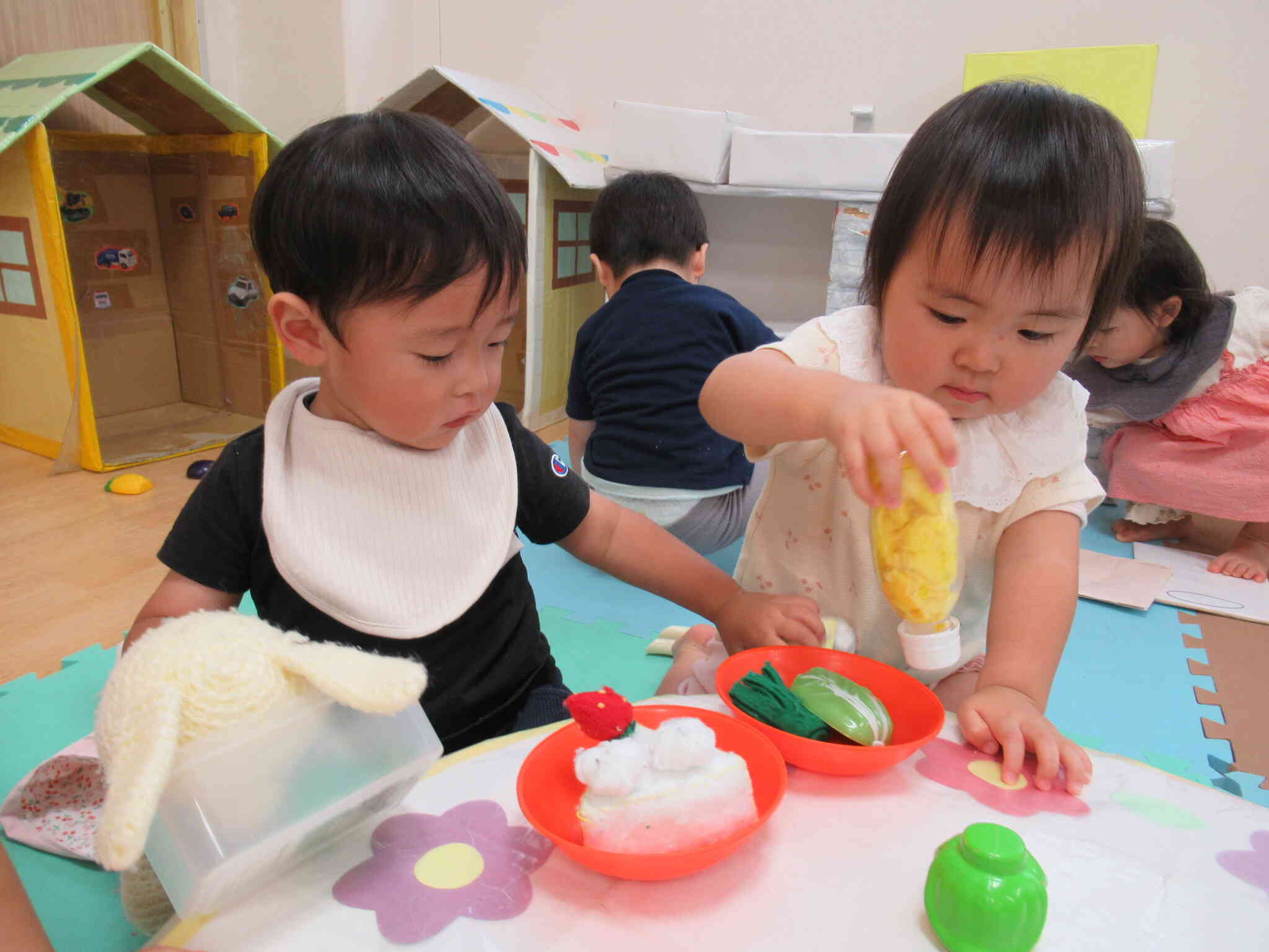 おままごとも、お上手。