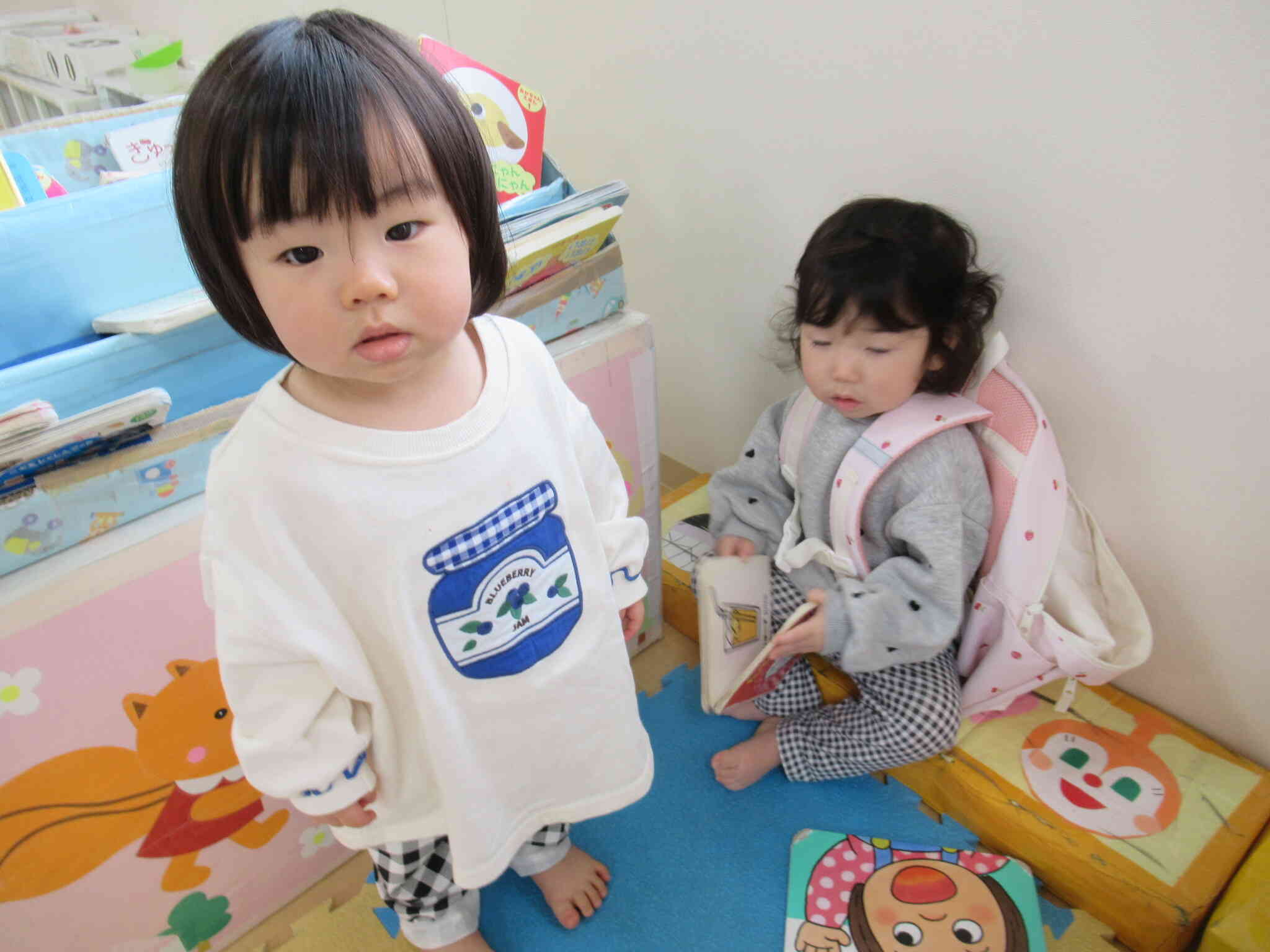 １歳児（あひる組）のお友達。頑張ってます・・