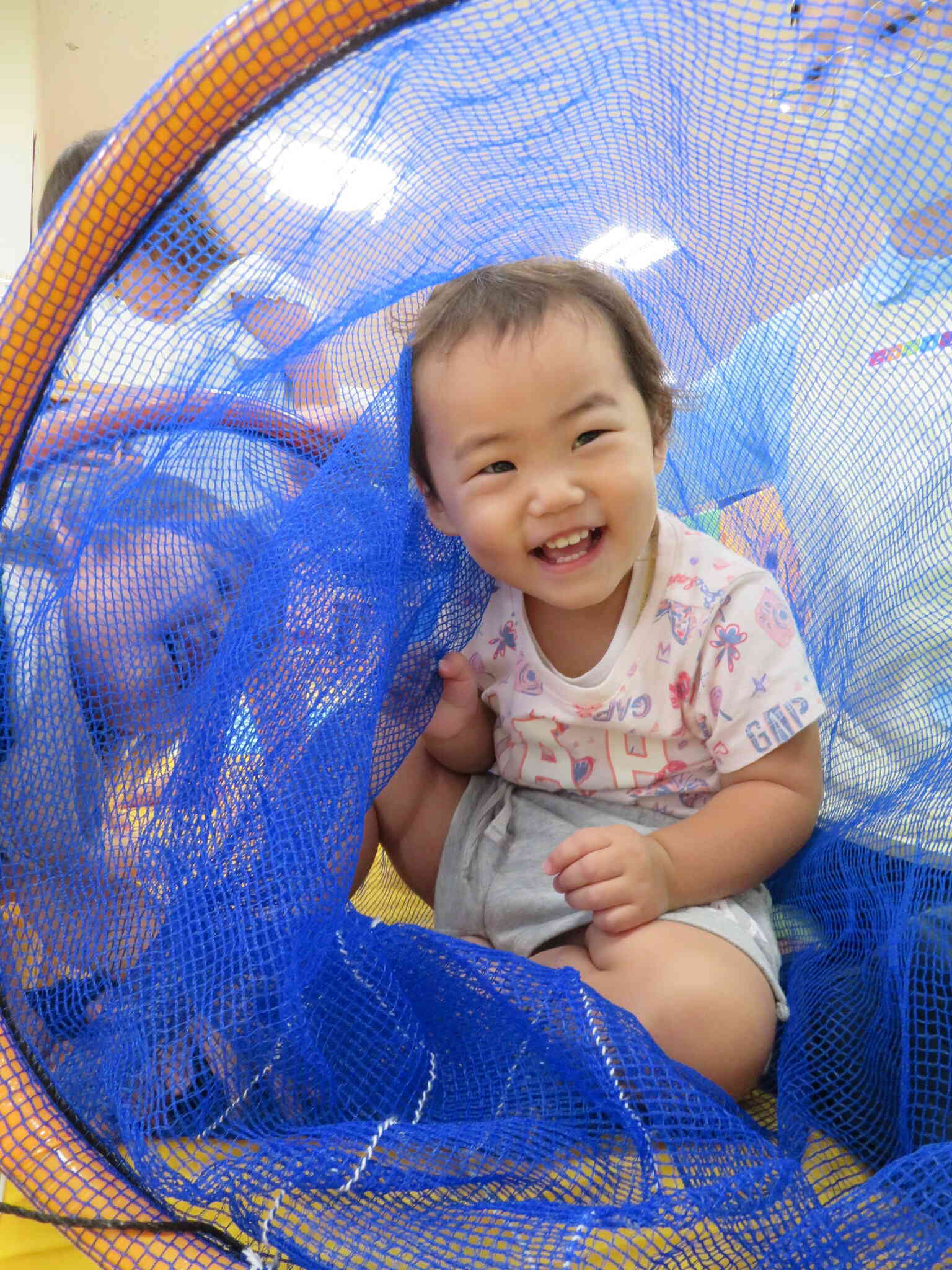 トンネルくぐろう