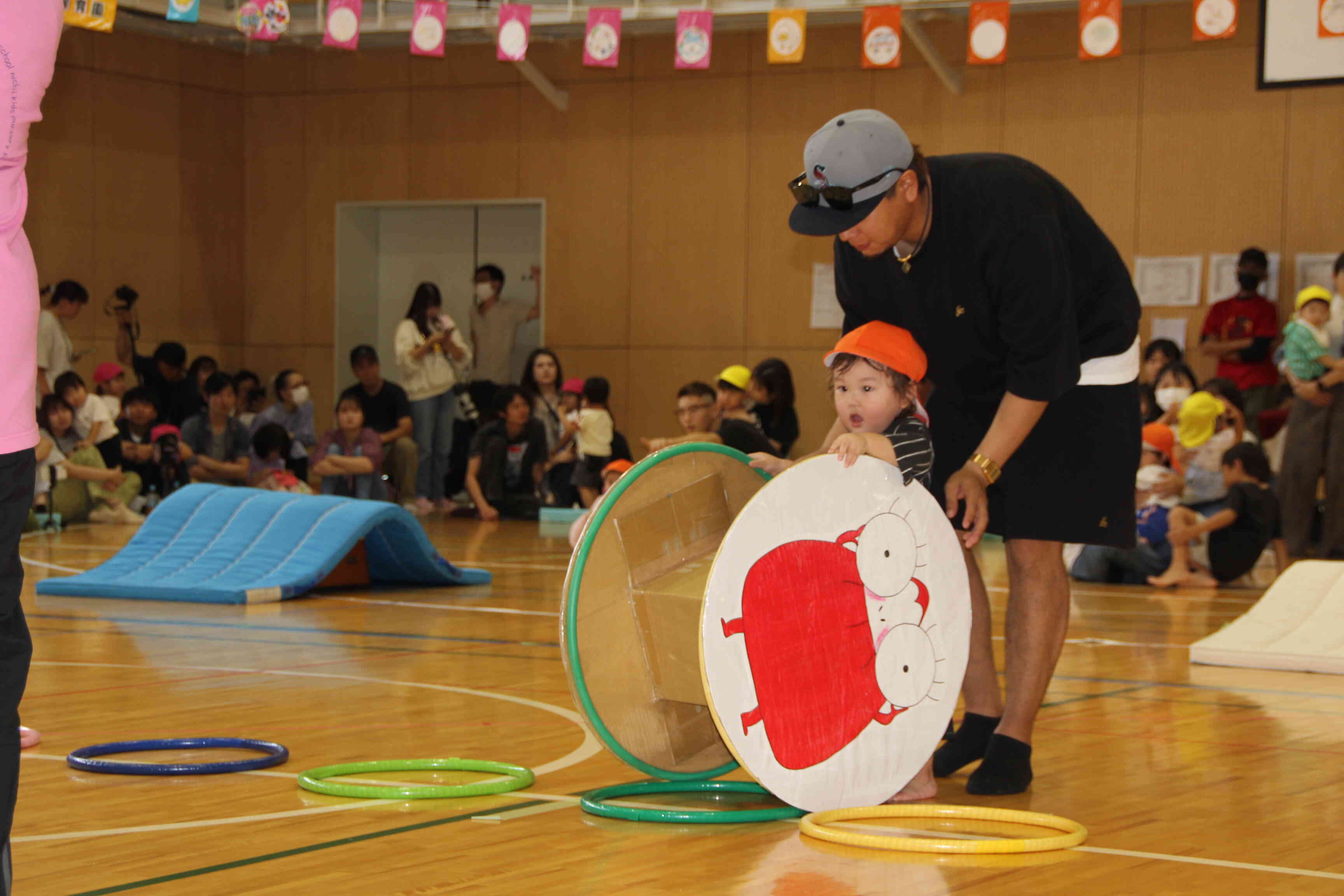 まだまだ転がって・・・