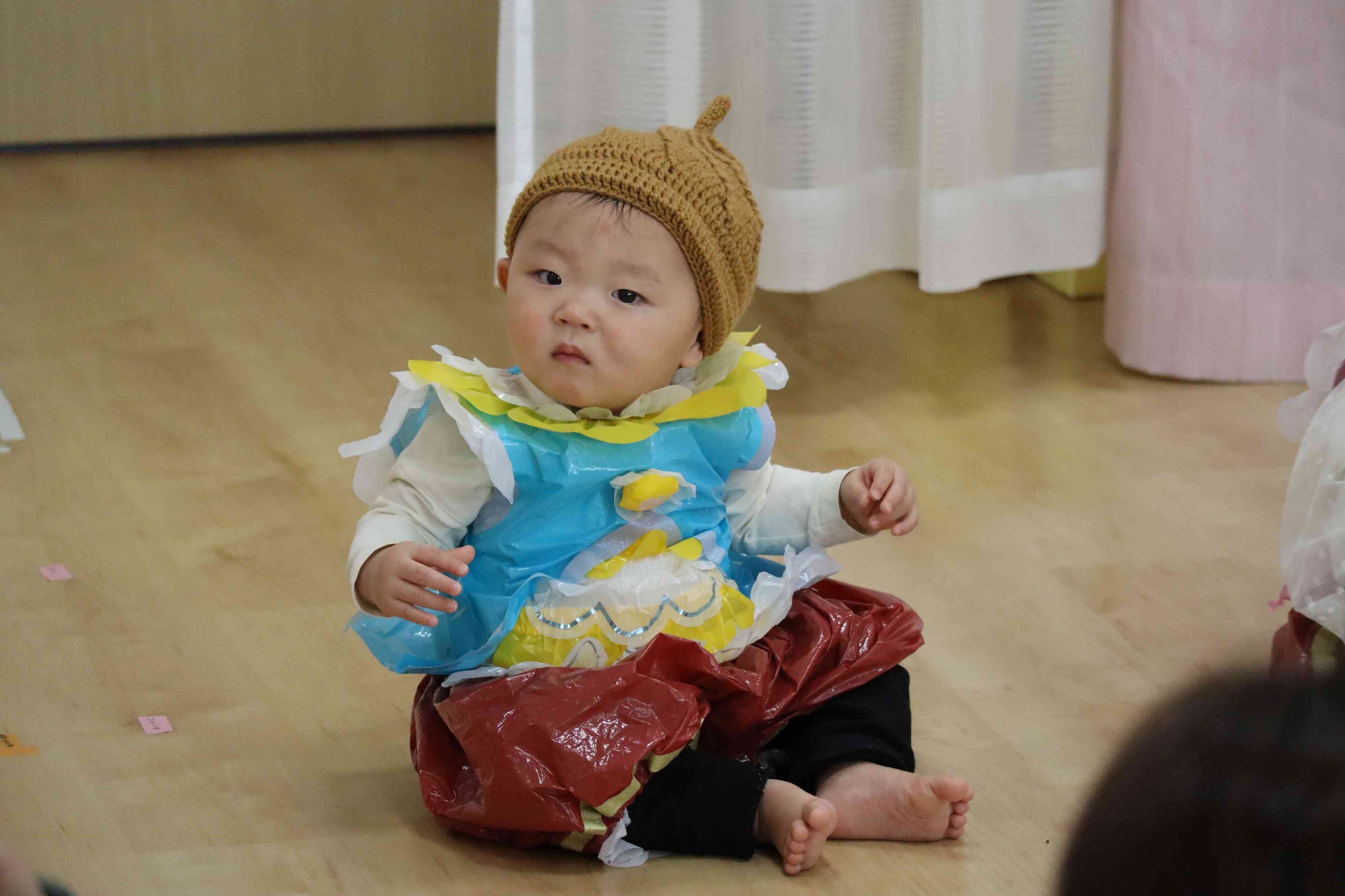 どんぐりマンの衣装、よく似合ってます。