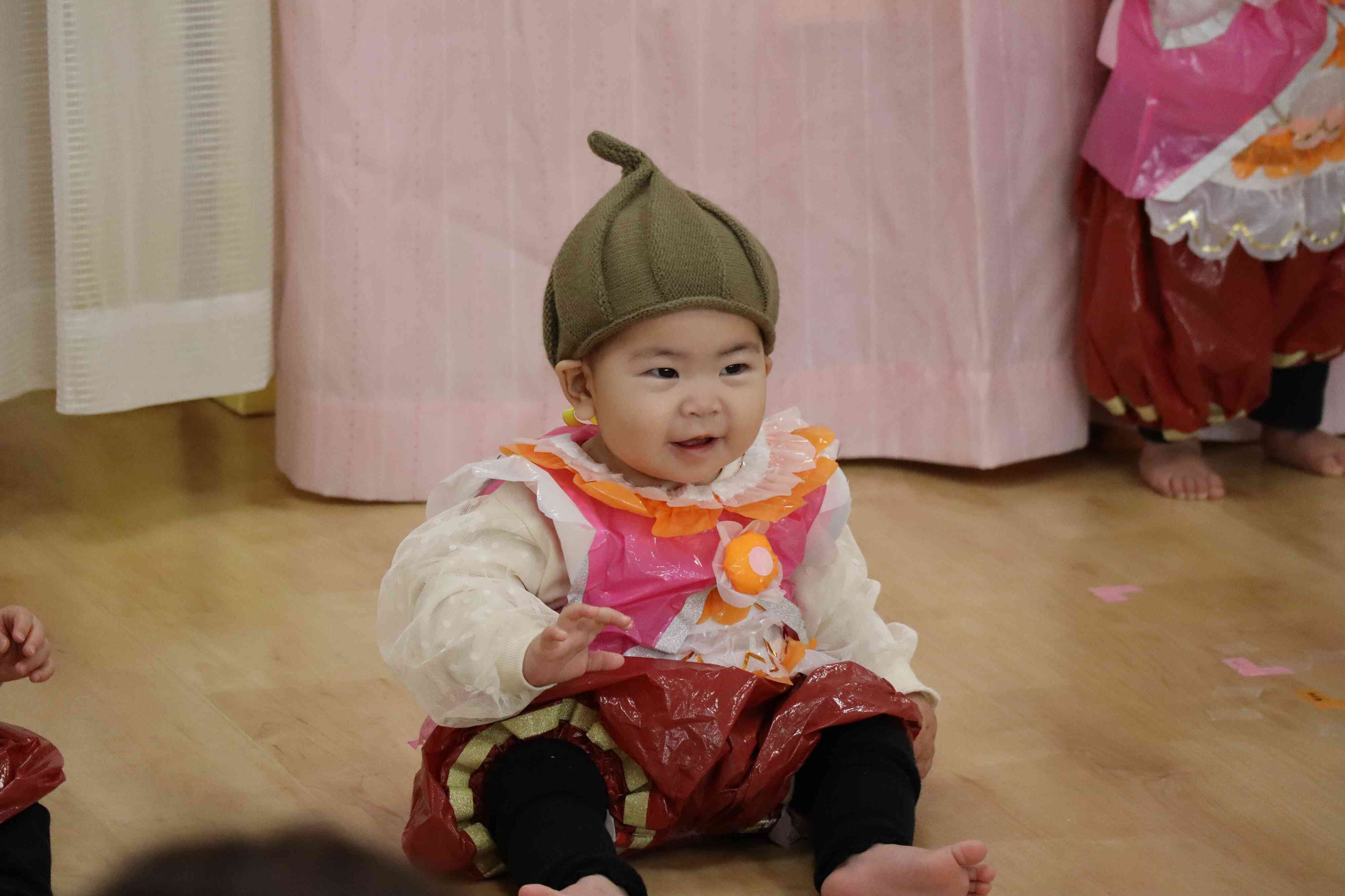 いつもと違う環境の中、練習の時ほどのノリノリな姿は見られなかったけれど、ステージでかわいらしい姿を披露できましたね。