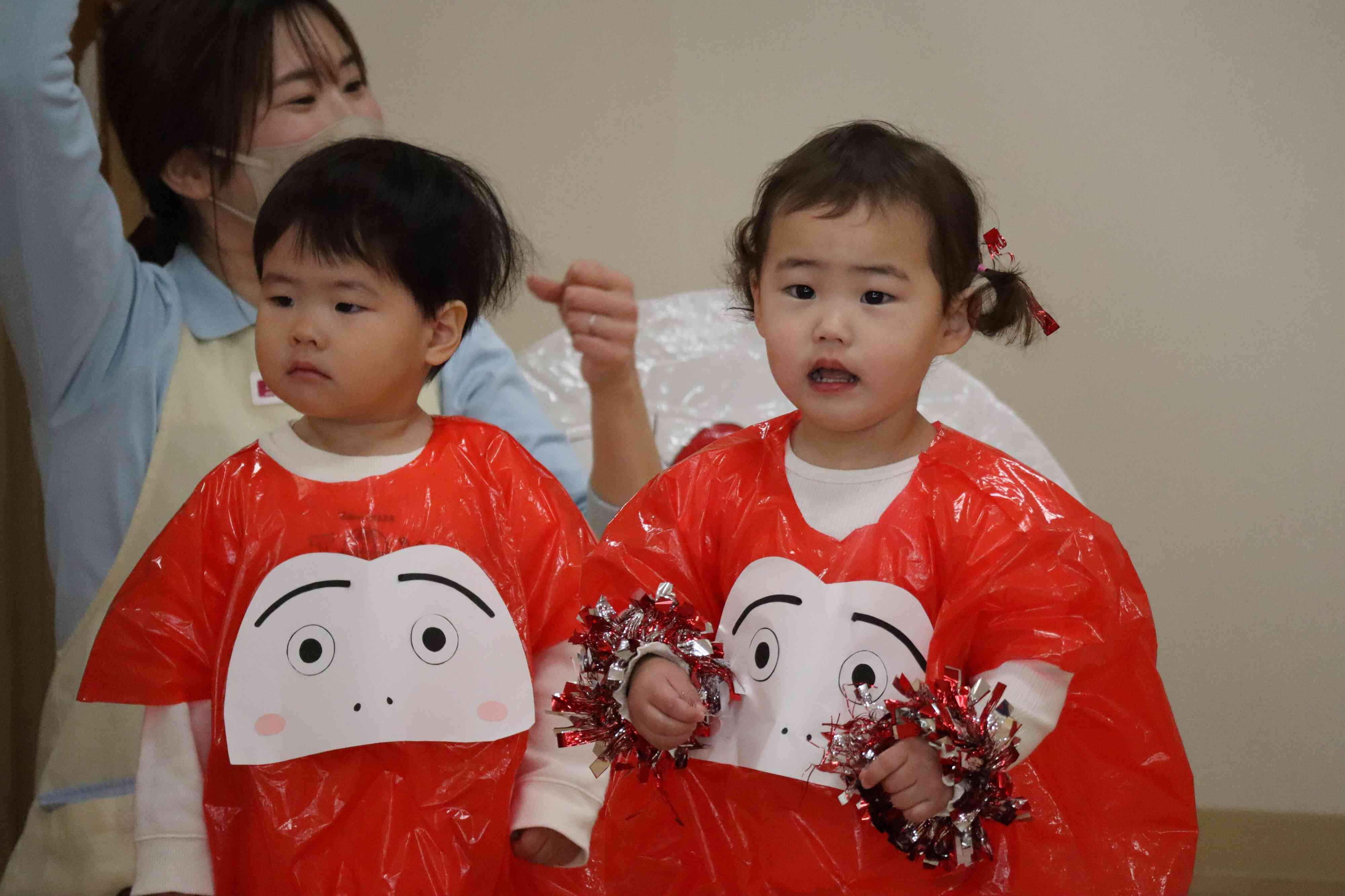 たくさんの観客の前で元気に踊ったね。