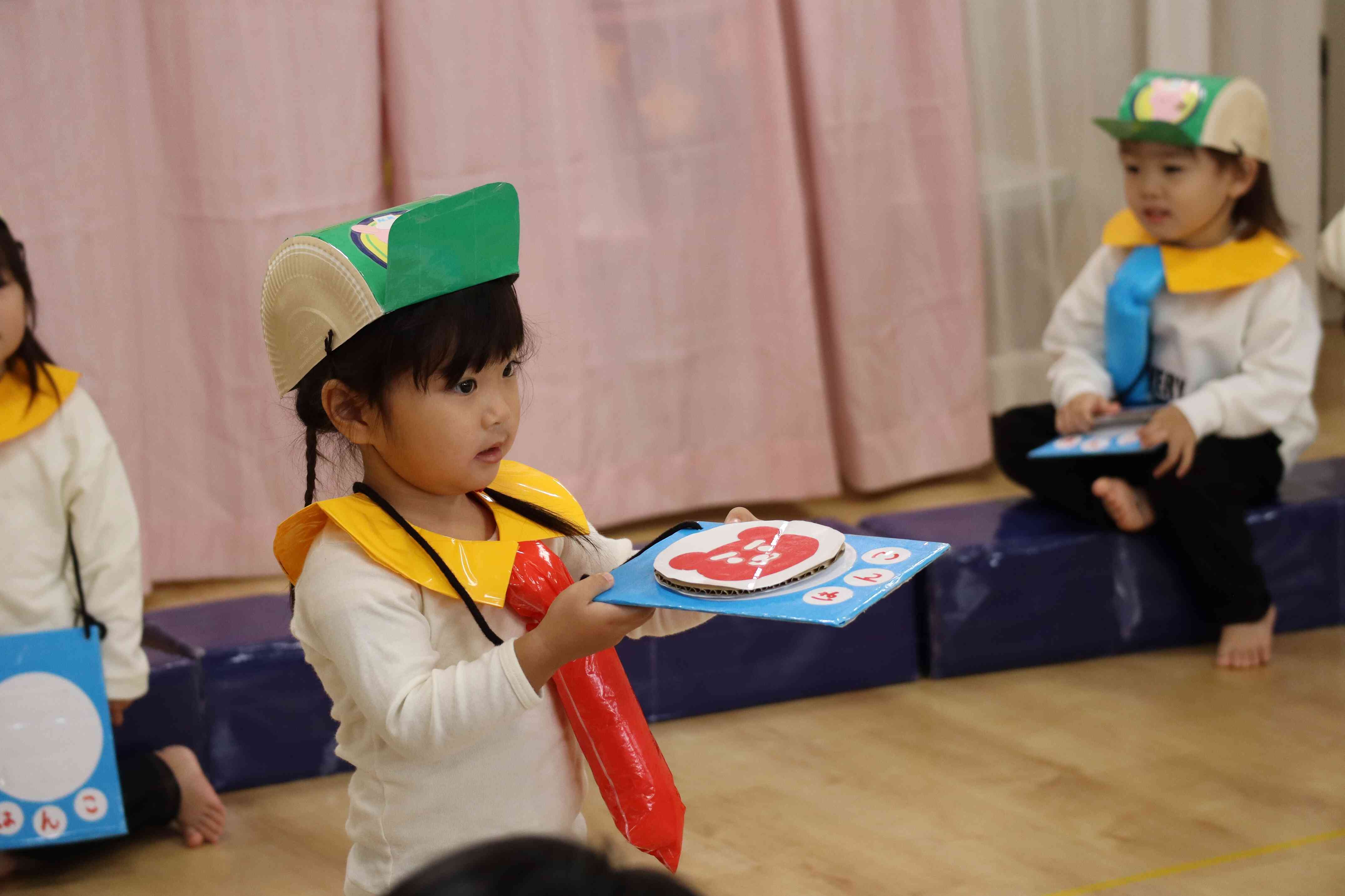 荷物を届けたら？