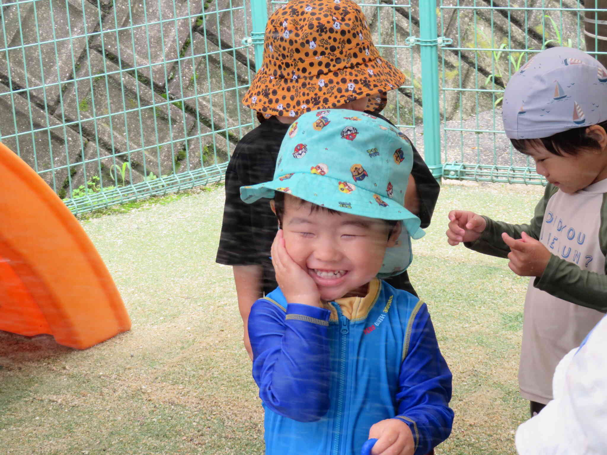 始まりました！水あそび！！