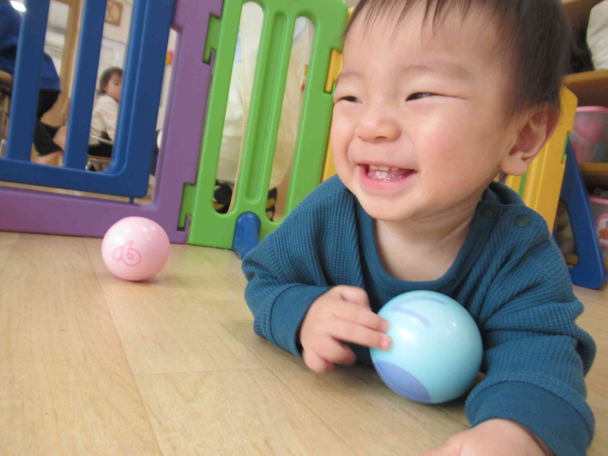 ボールまてまて～