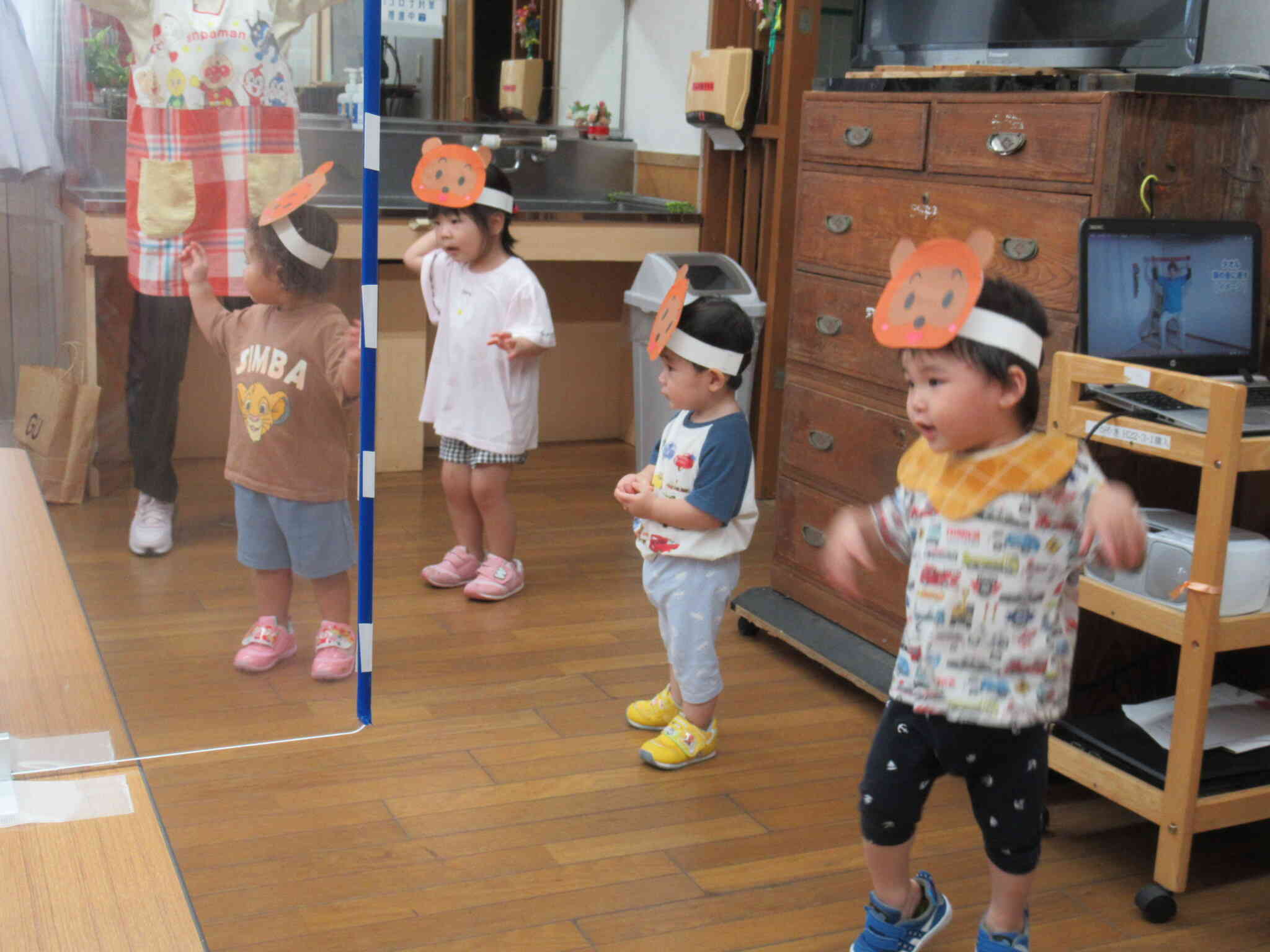 敬老の日に施設に訪問しました!