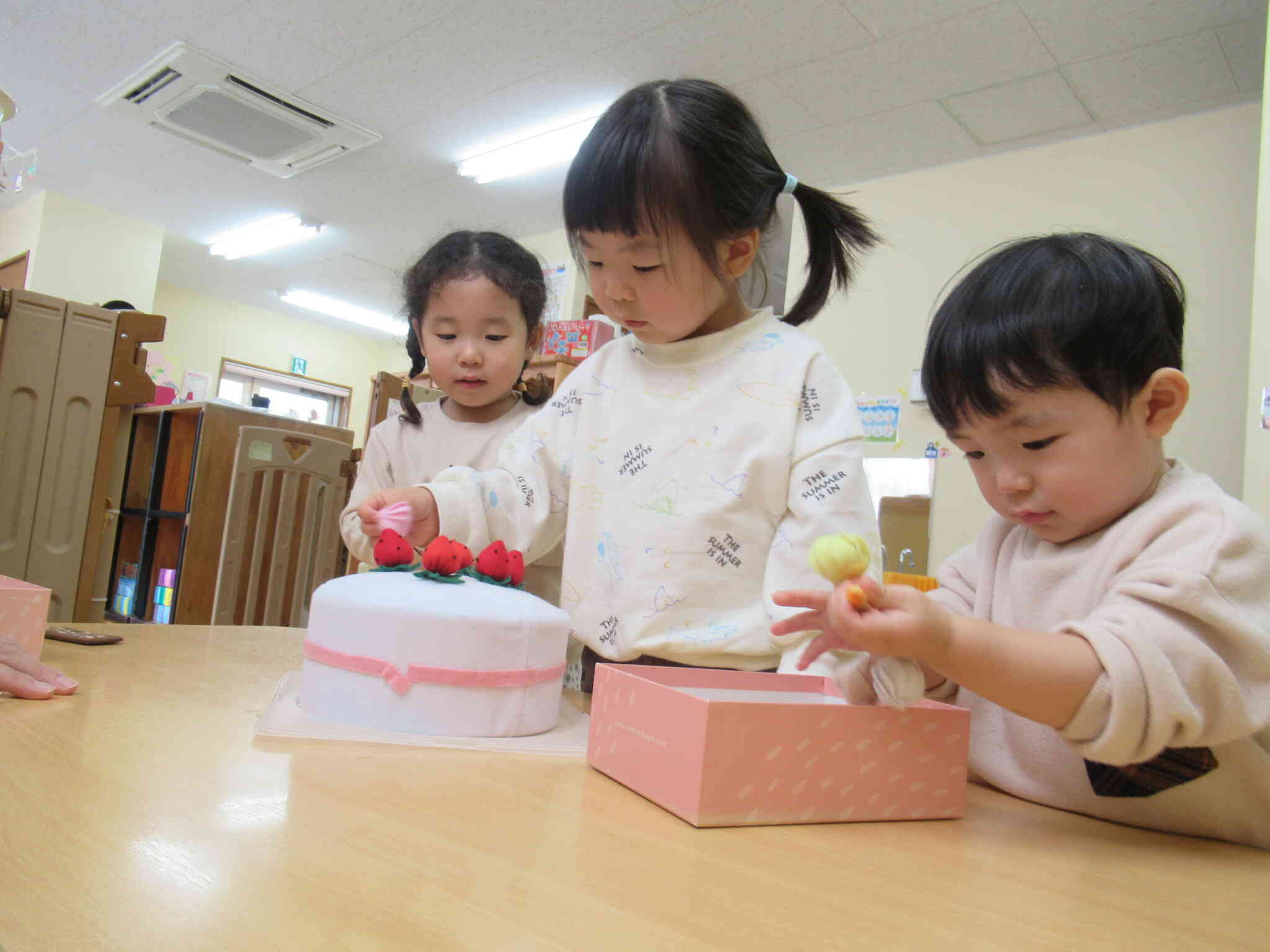 おいしいケーキになーれ