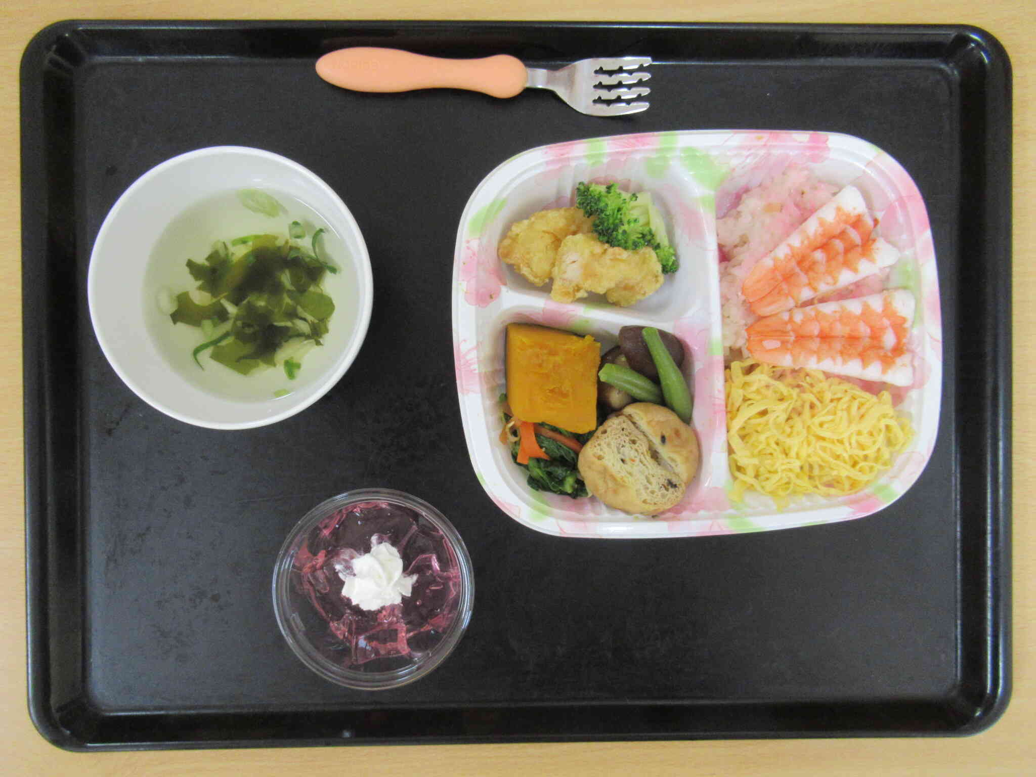 春の行楽弁当