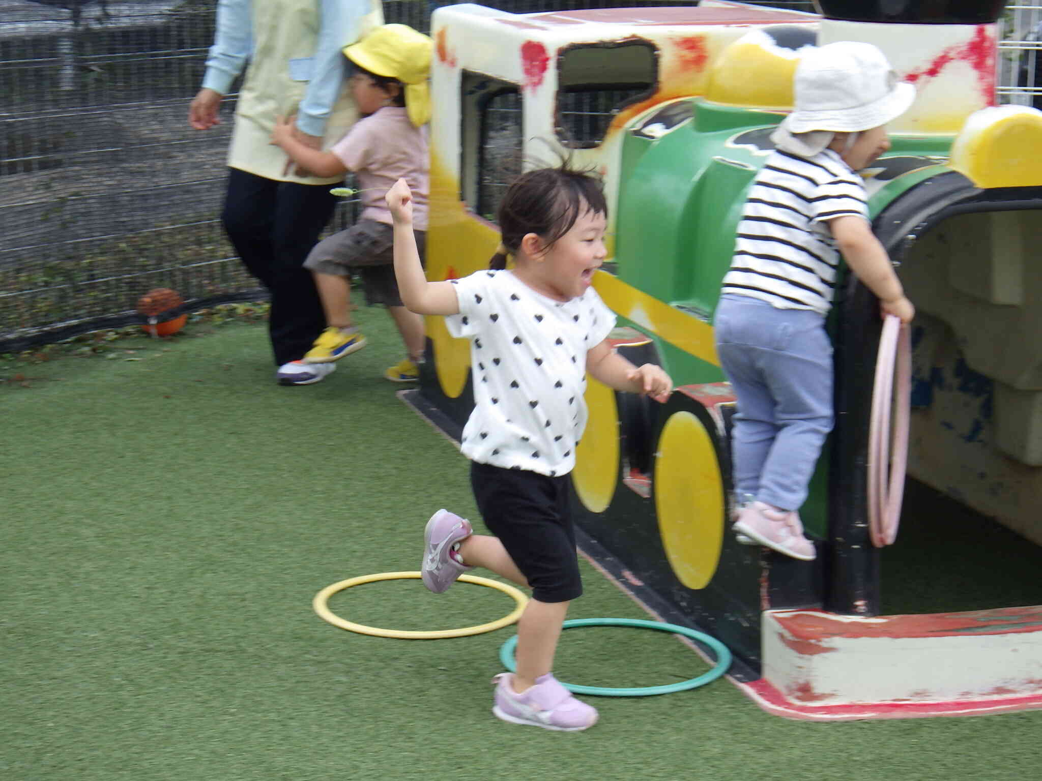 みんなで追いかけっこだー！！