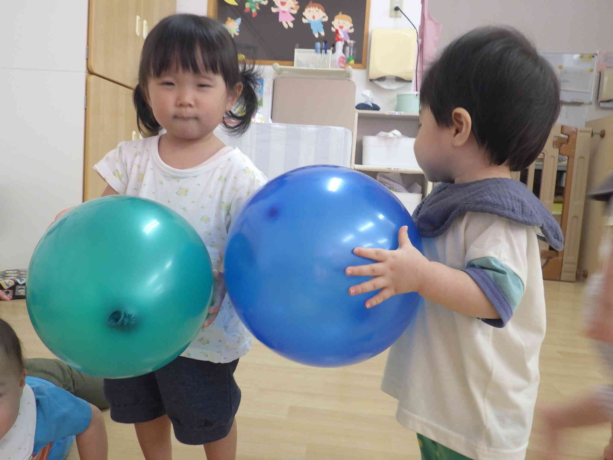 風船遊び