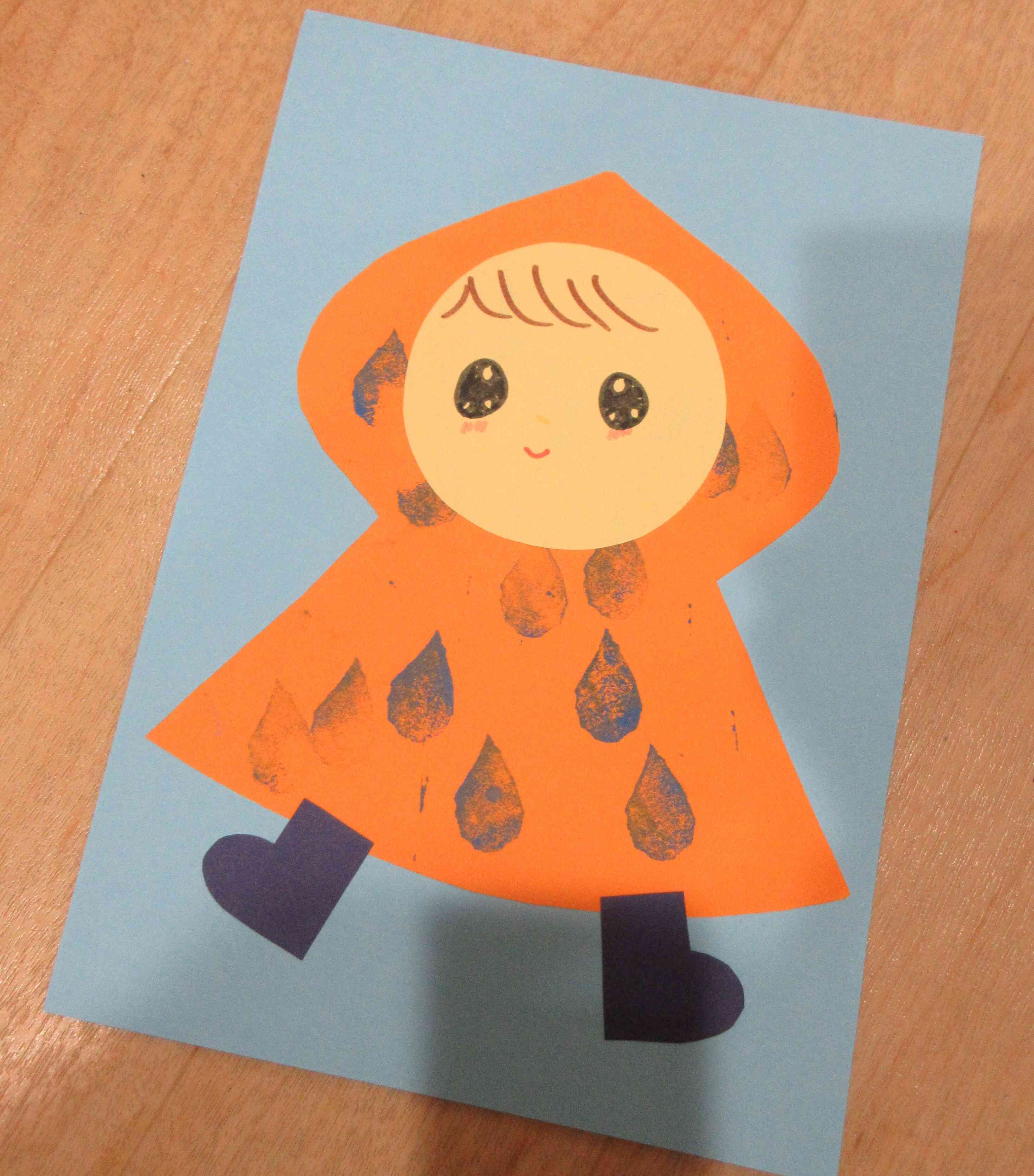 ０歳児ひよこ組さんは雨型スタンプでした♪