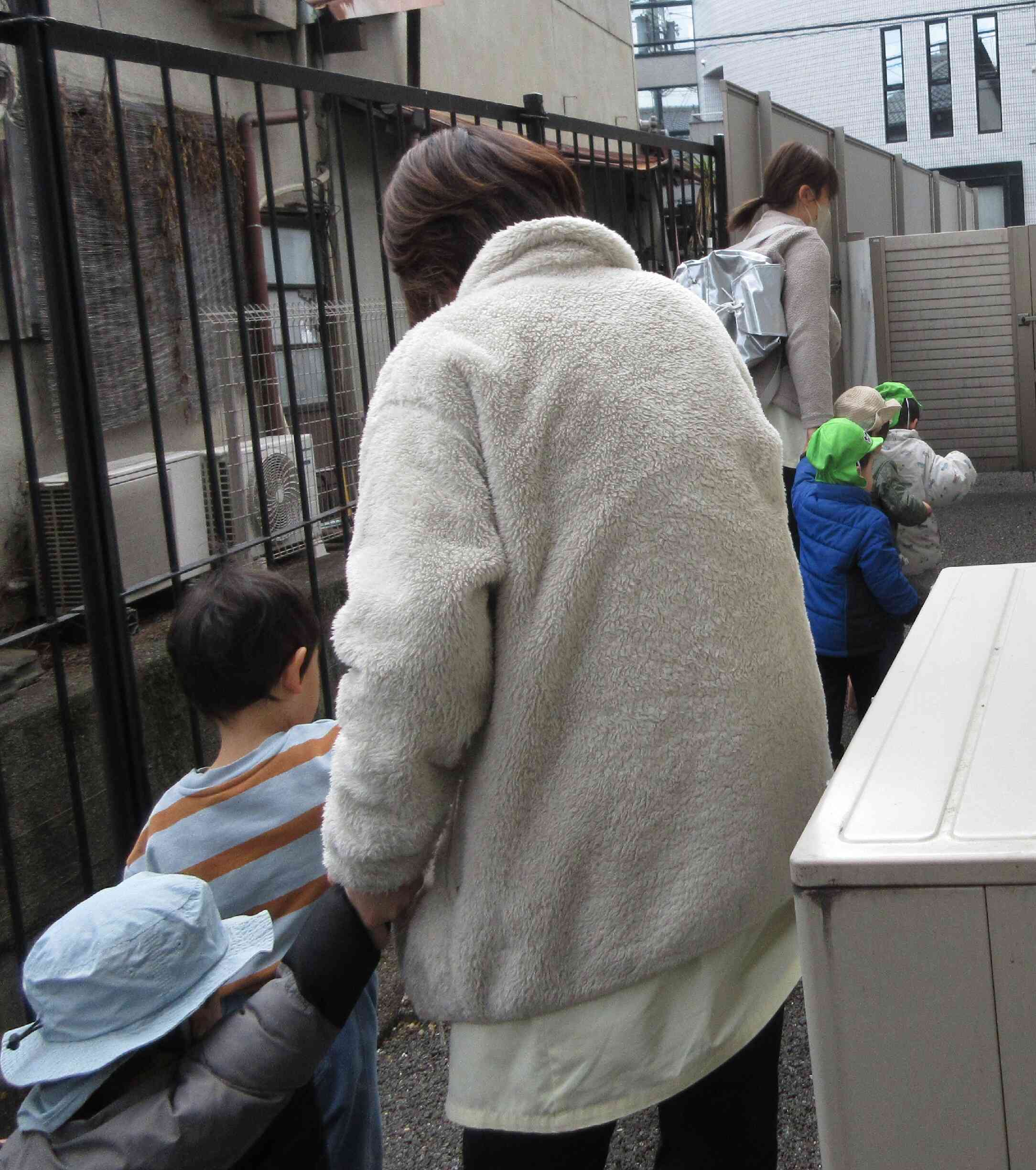 非常口から避難をしたよ。