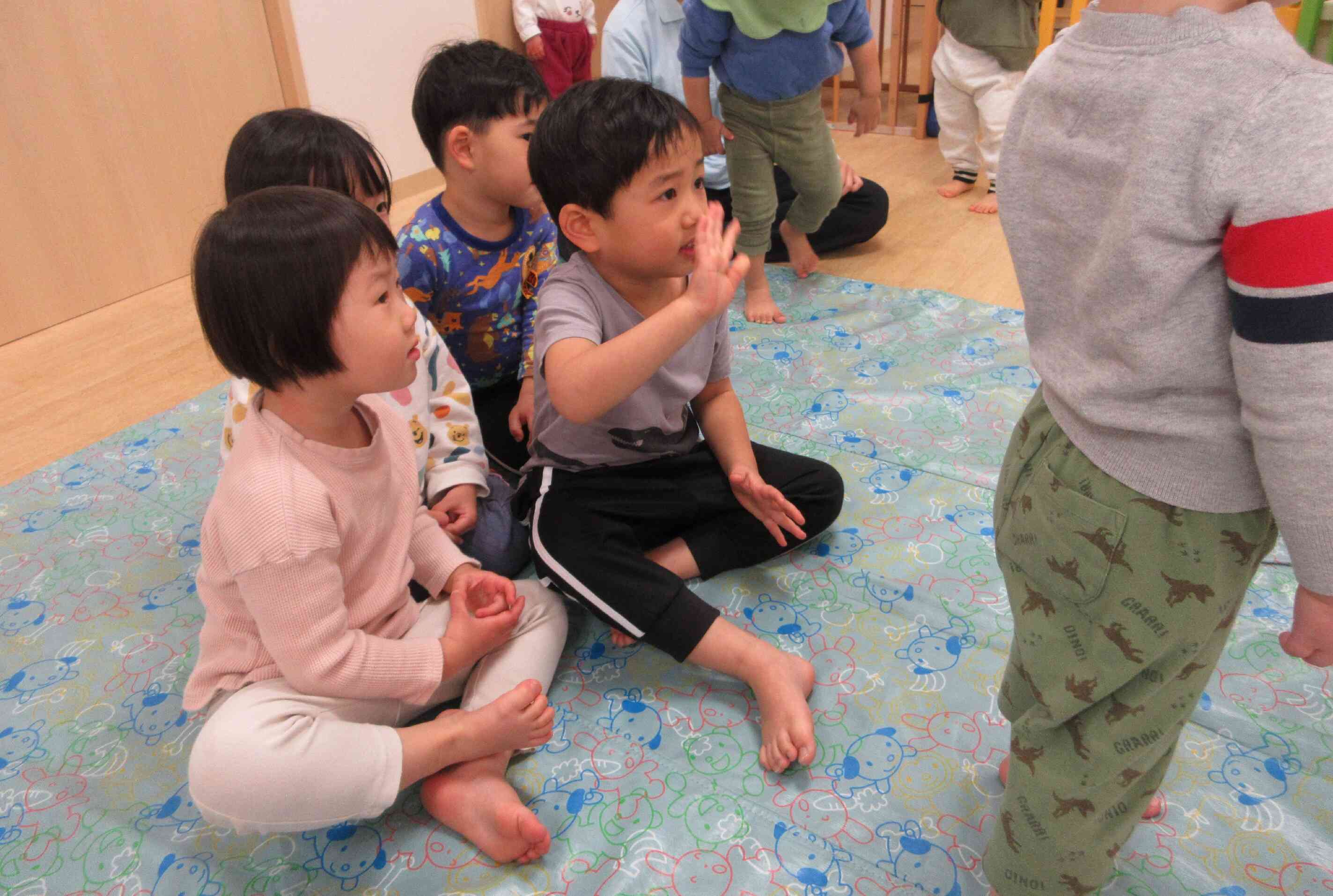 「いやや！ついていかない！」お約束をよく覚えている子どもたち！とってもえらかったです～！