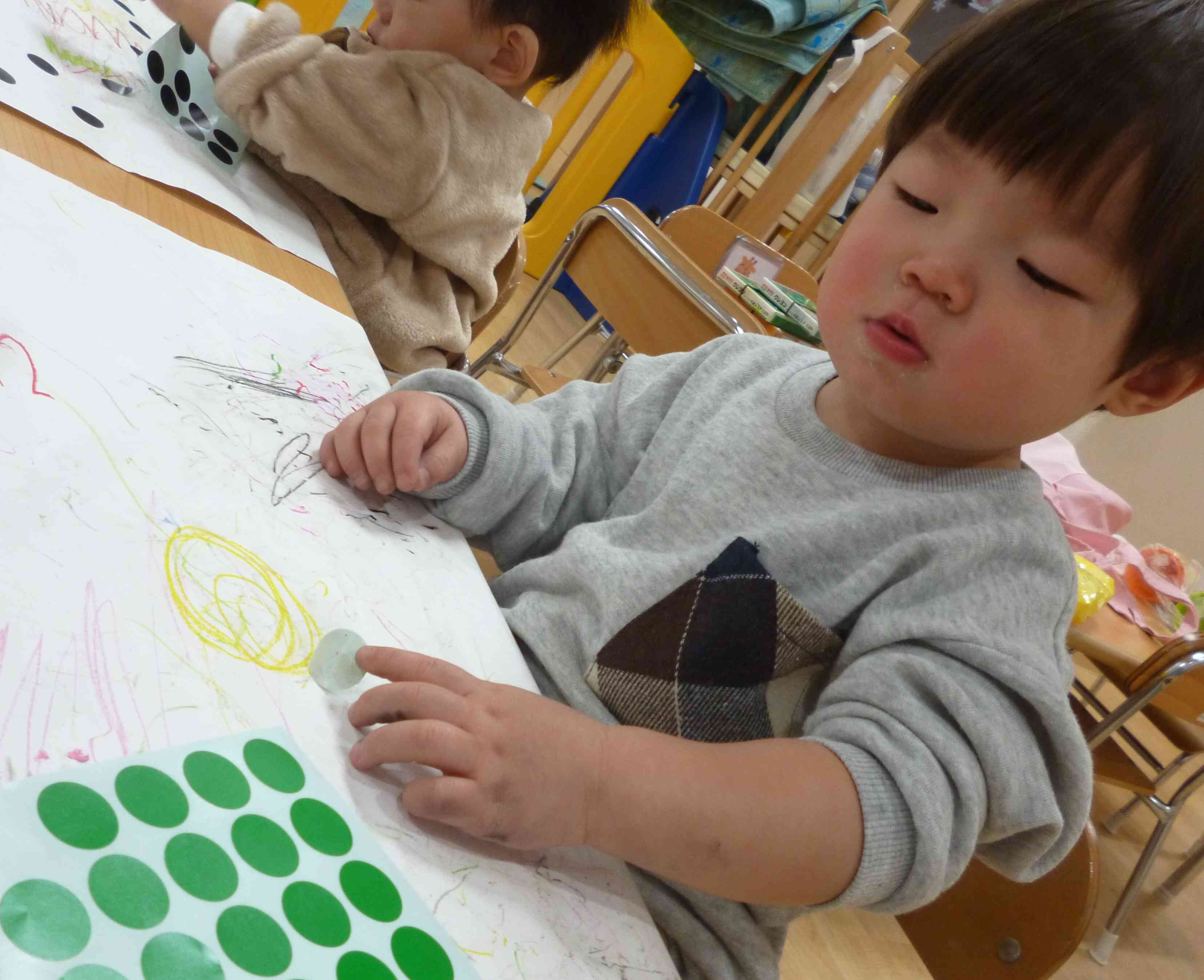 先生と一緒に貼ることができたね☆