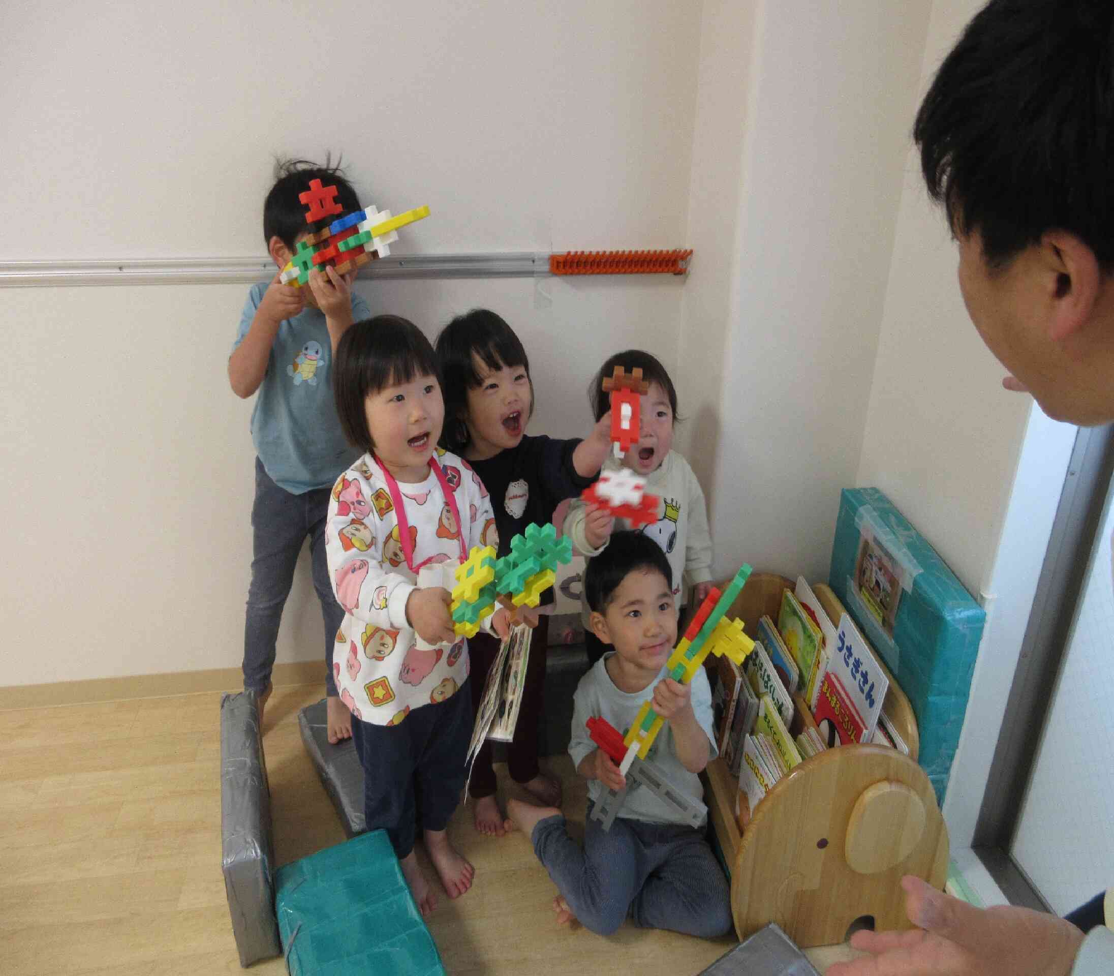 ある朝の遊びの一コマ