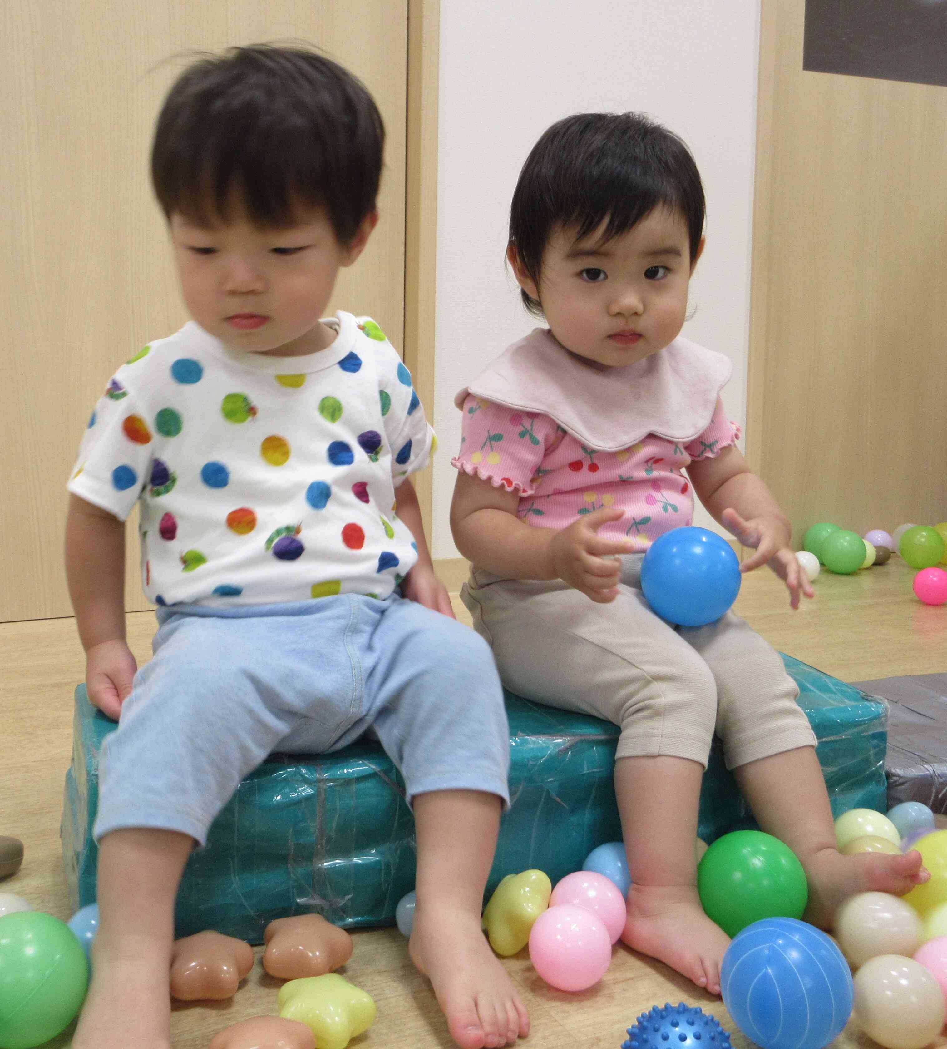 一緒に足湯…！