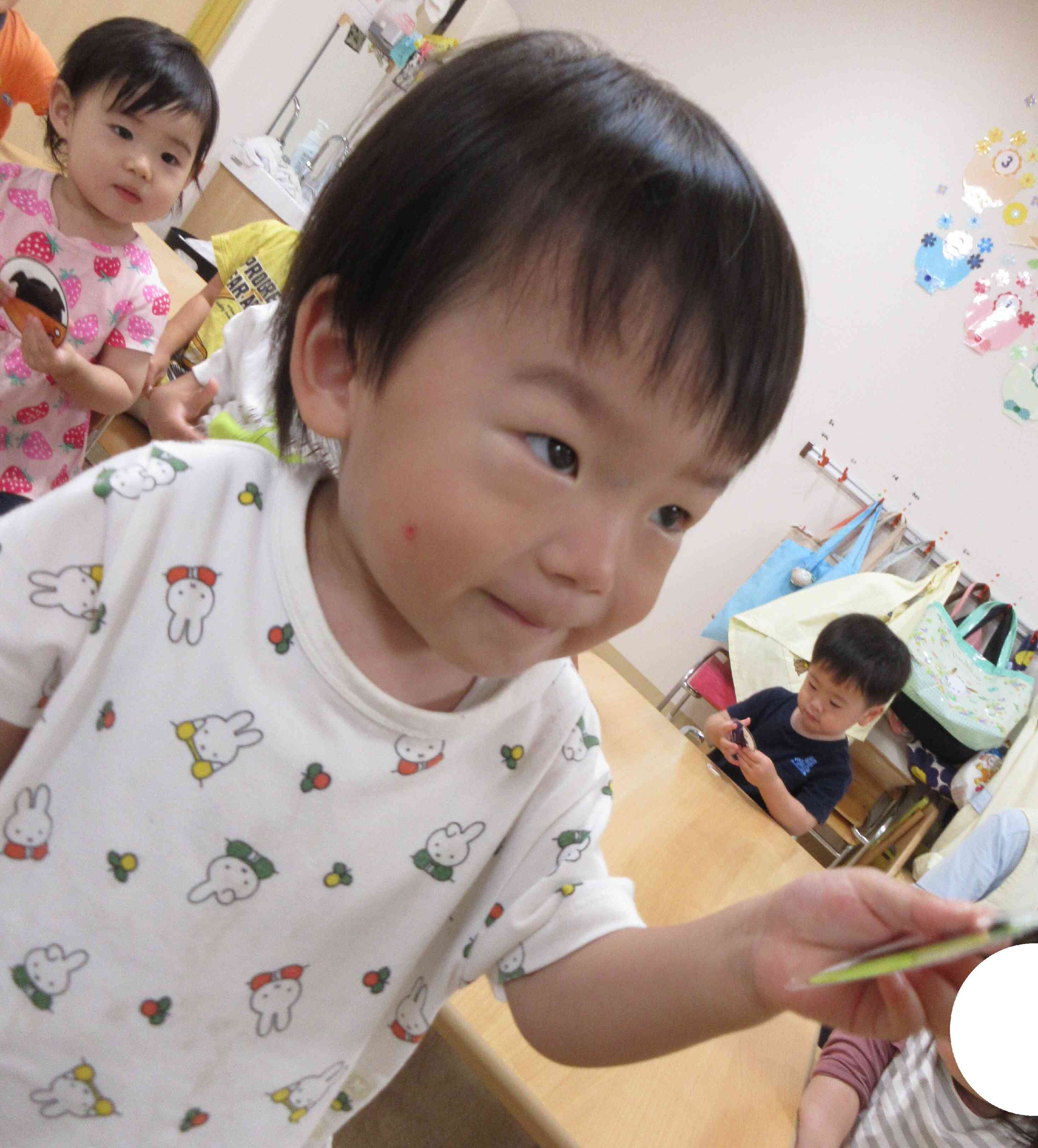 お名前を呼ばれてニッコリ！