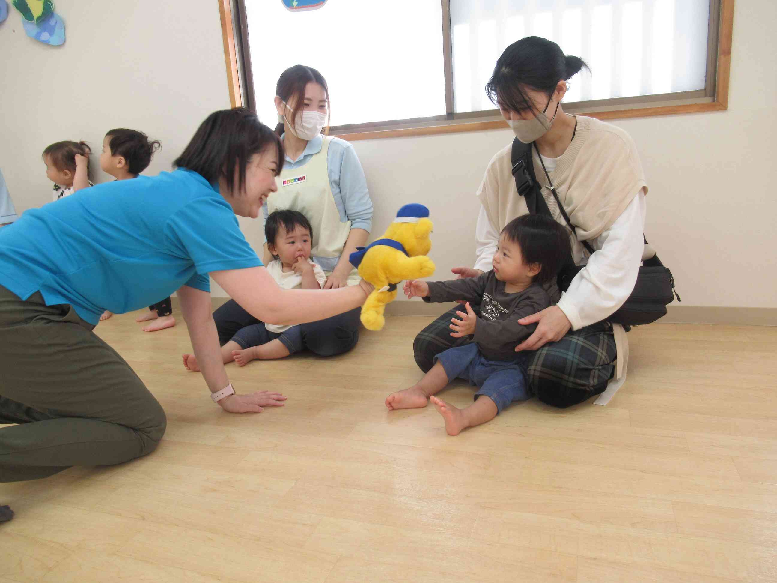 子育て広場　～英語であそぼう～